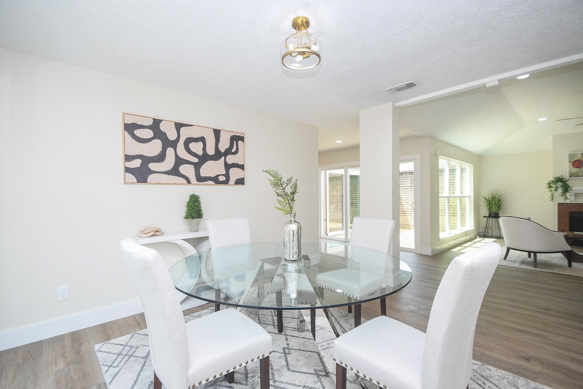 2426 Colton Hollow Drive Property Photo 12