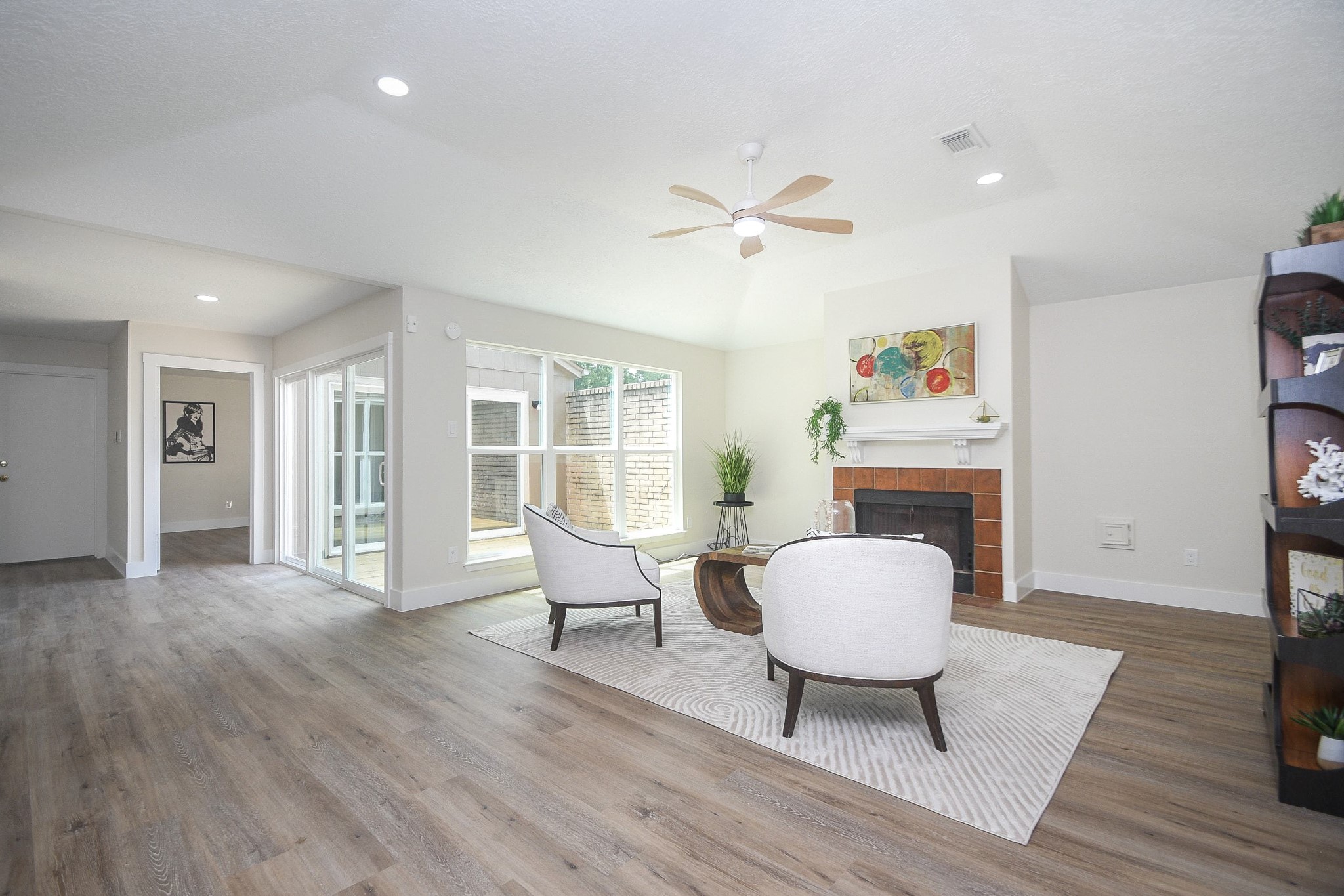 2426 Colton Hollow Drive Property Photo 13