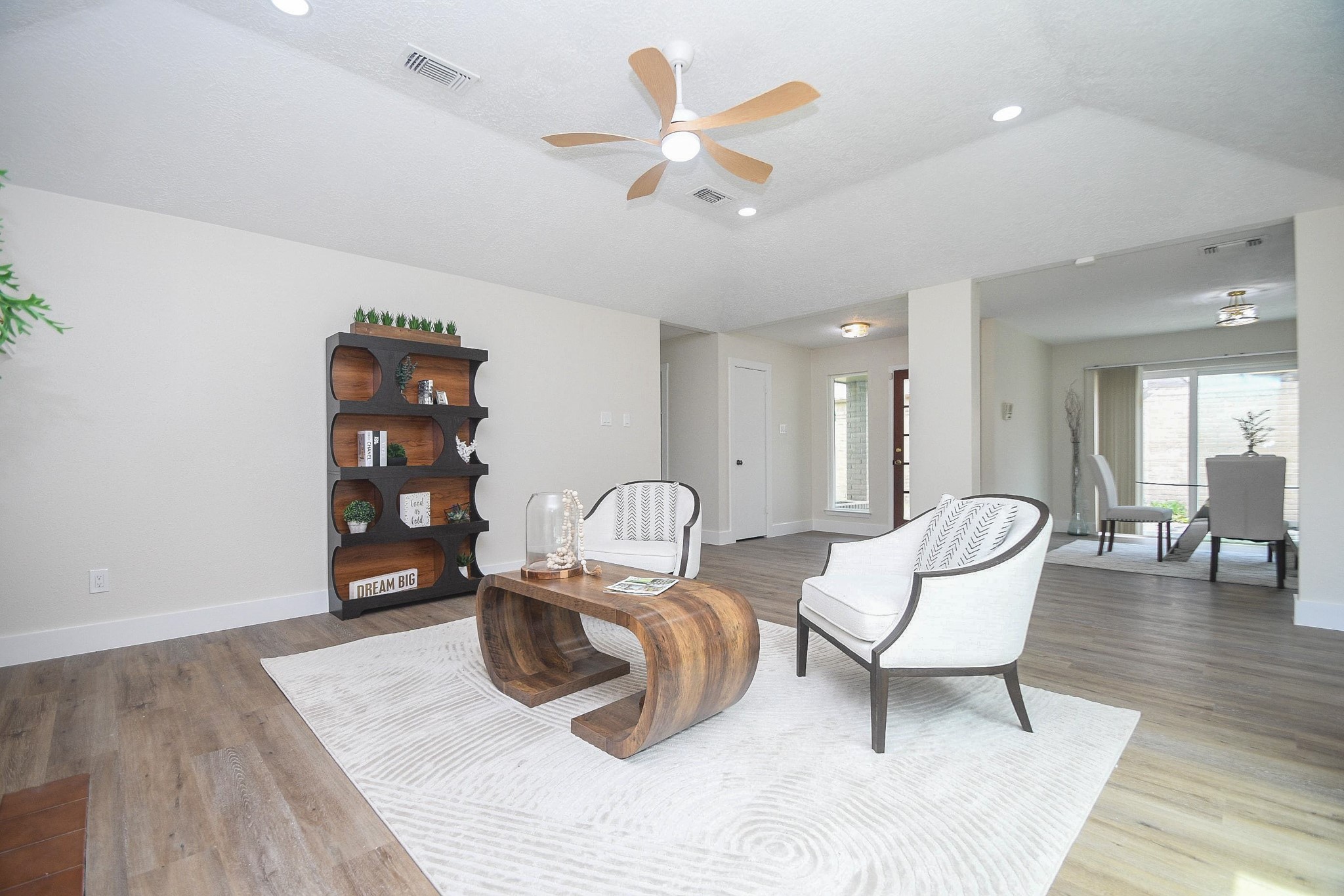 2426 Colton Hollow Drive Property Photo 15