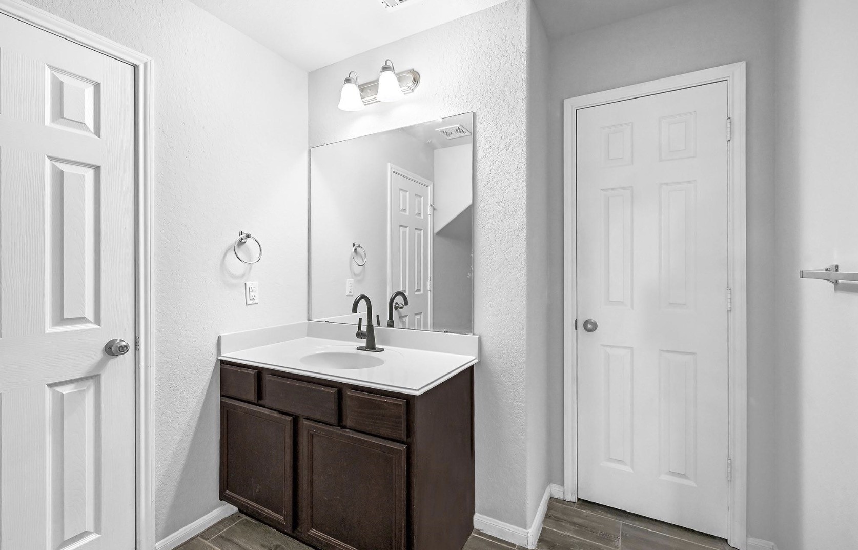 21311 Fox Walk Trail Property Photo 5