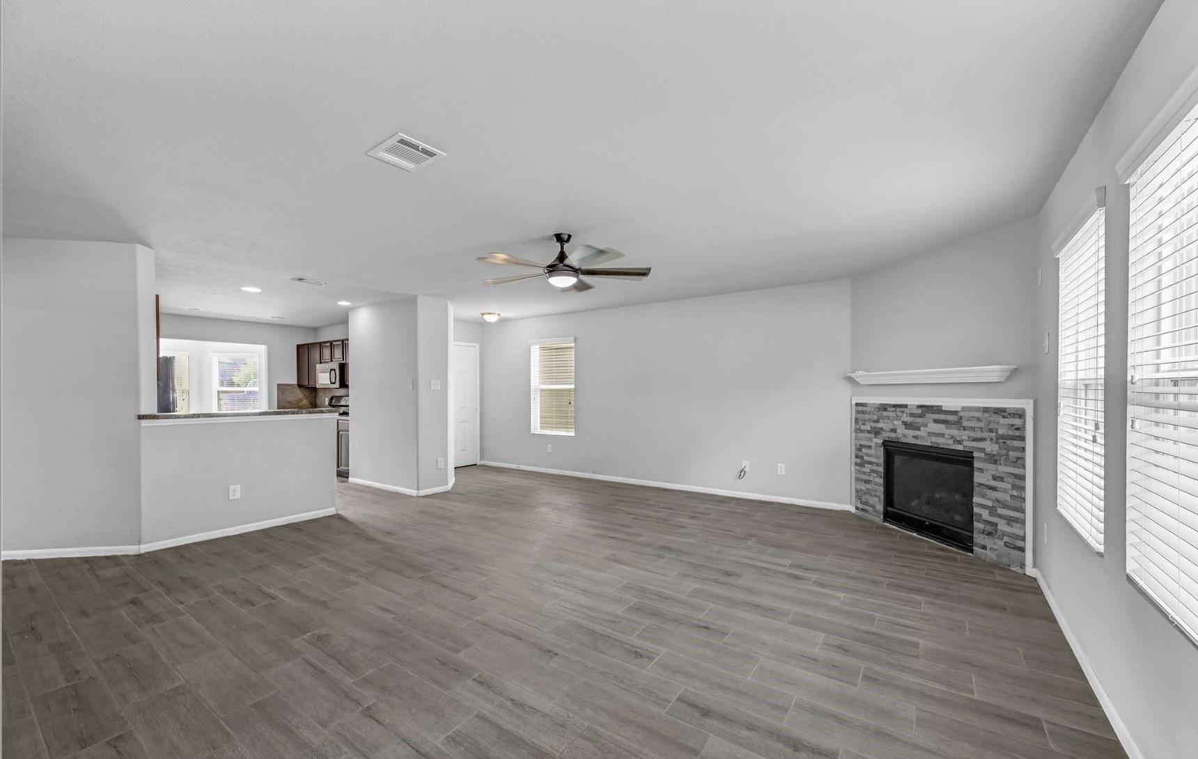 21311 Fox Walk Trail Property Photo 11