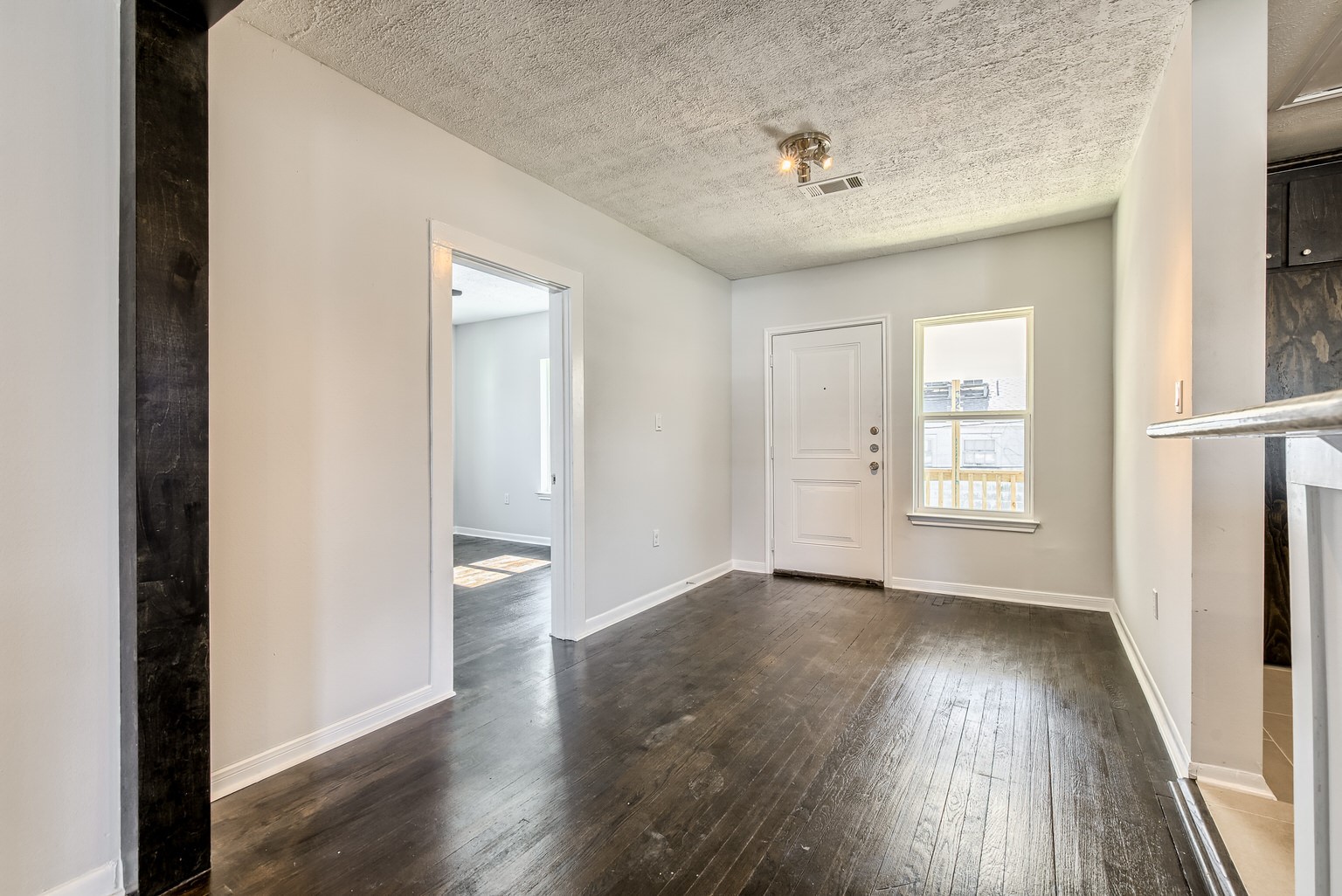 519 W Clay Street 2 Property Photo 14