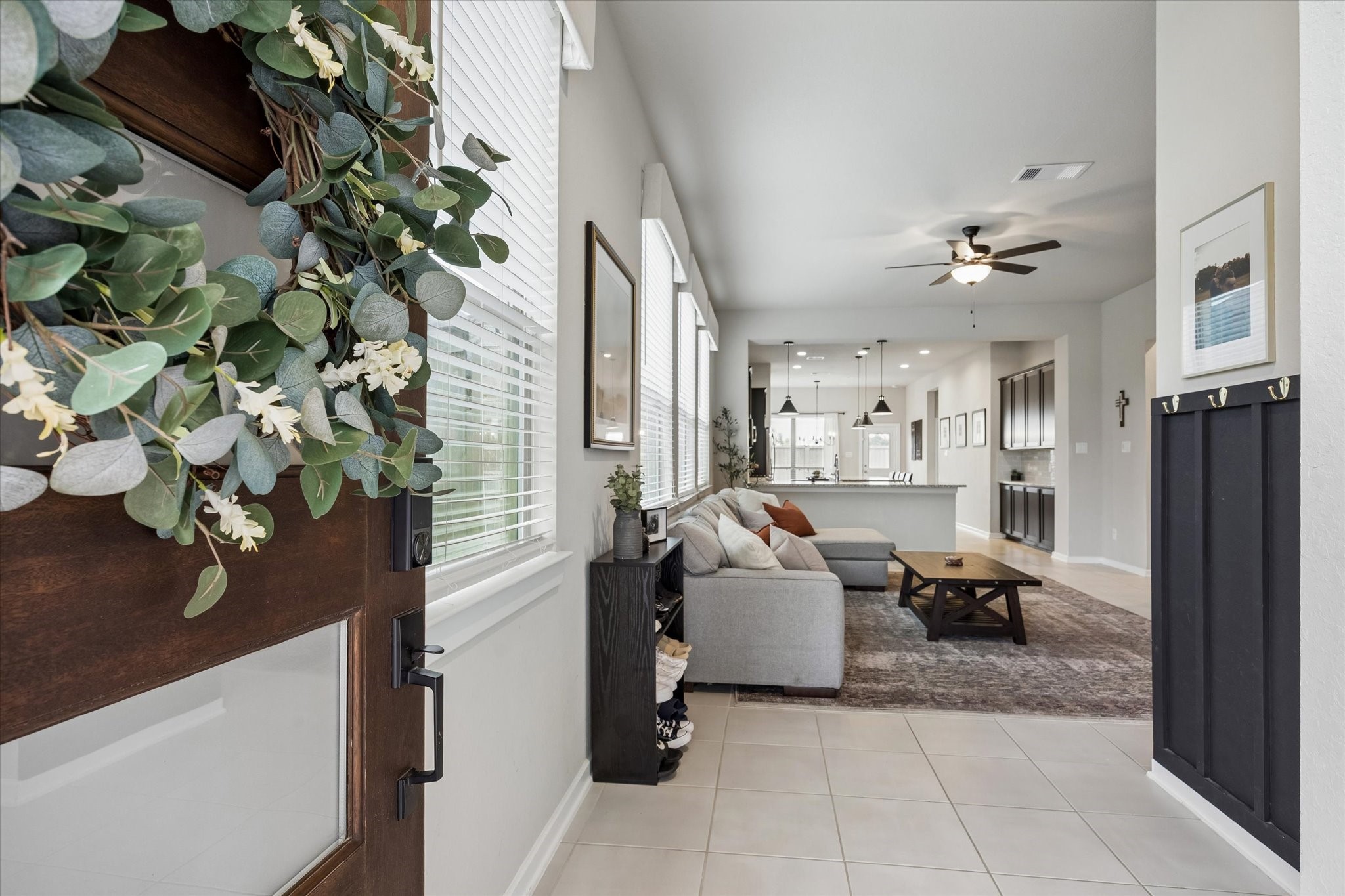 17238 Broadleaf Oak Drive Property Photo 3