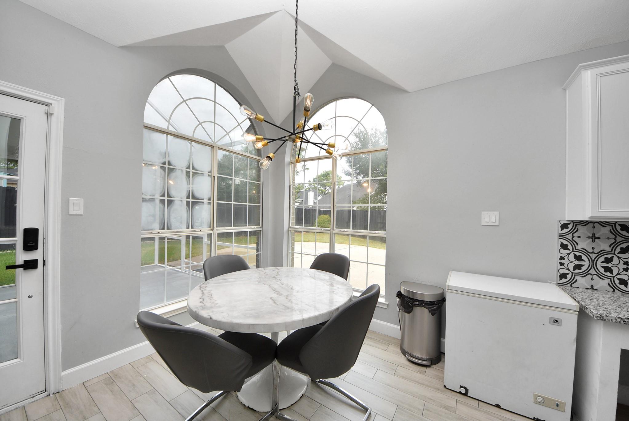 6923 Crystal Point Drive Property Photo 22