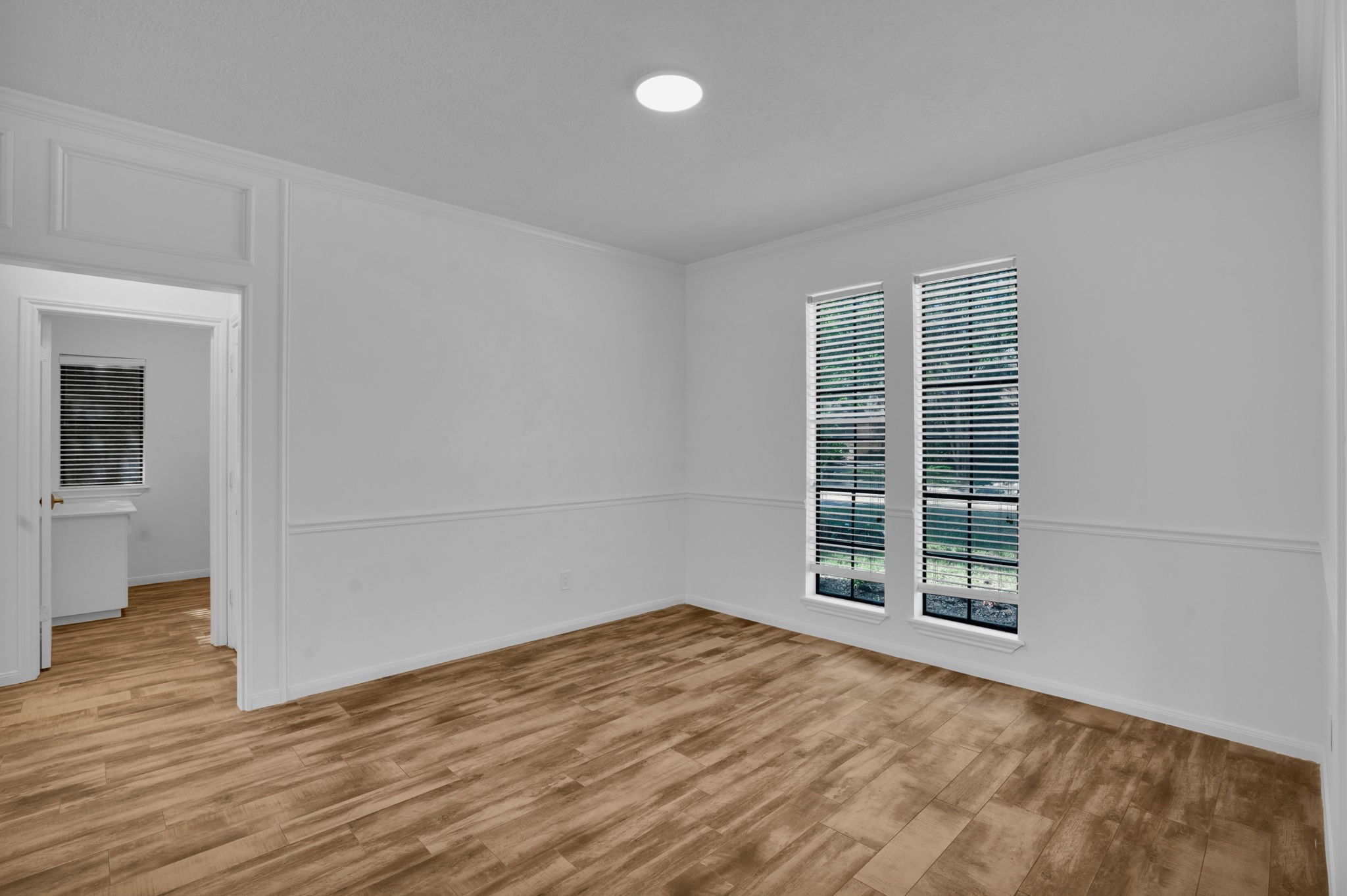 12411 Exbury Court Property Photo 8