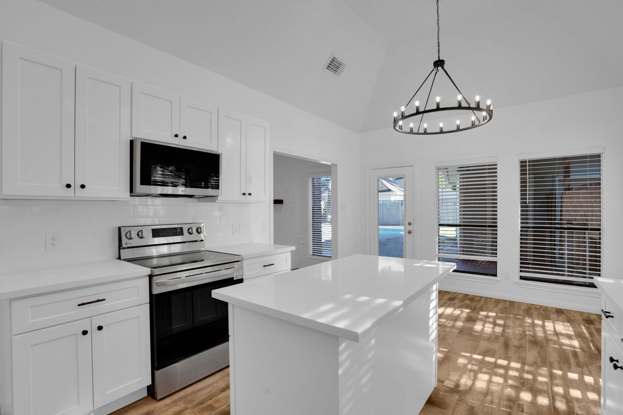 12411 Exbury Court Property Photo 19