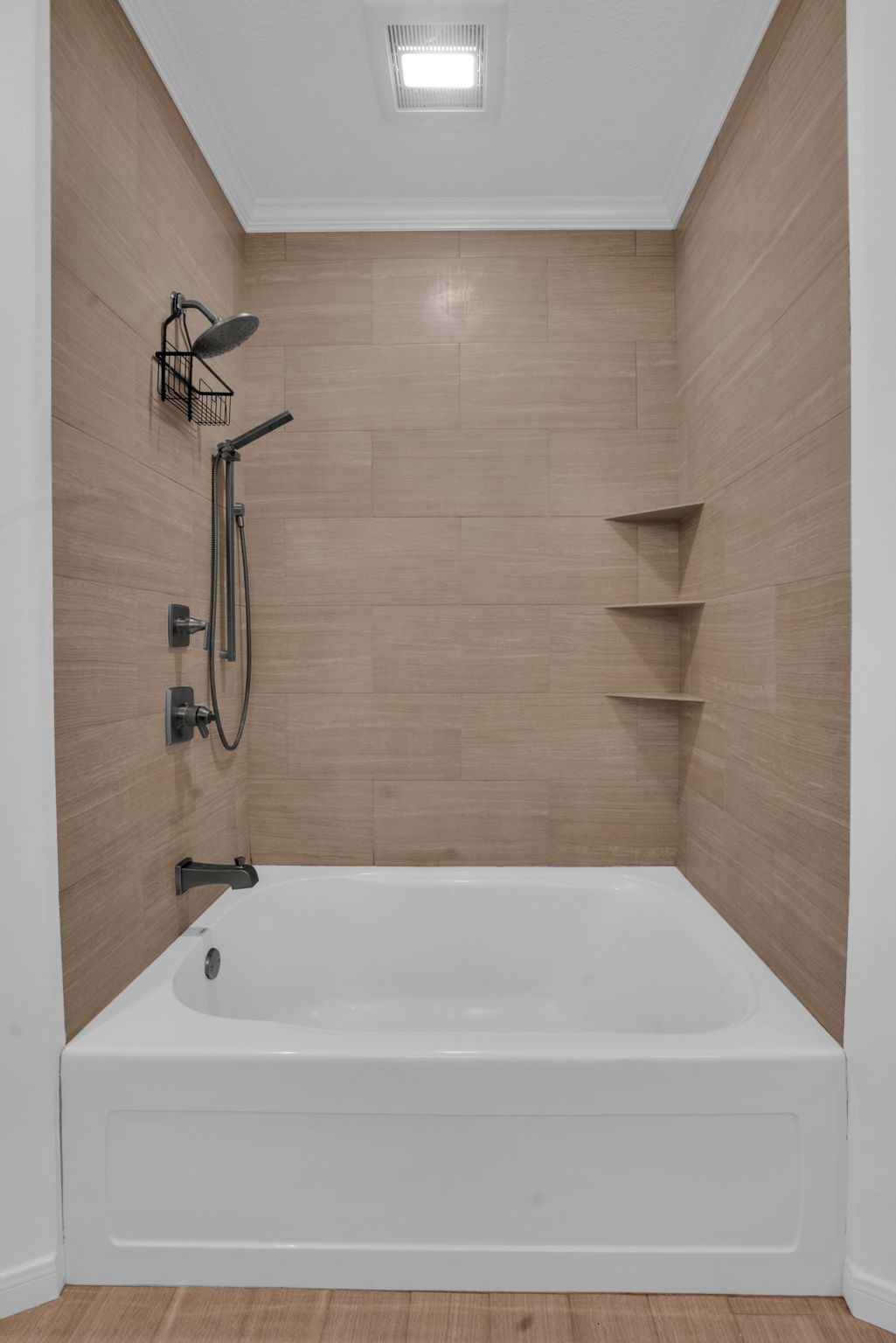 12411 Exbury Court Property Photo 28