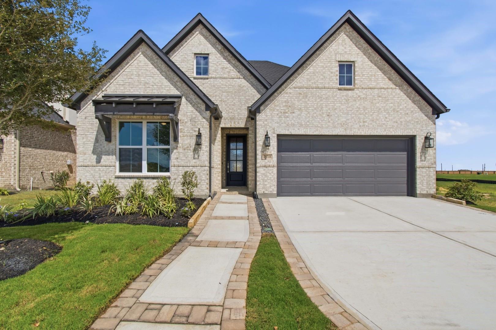 25718 Leadplant Cove Lane, Katy Tx 77493 Property Photo 2