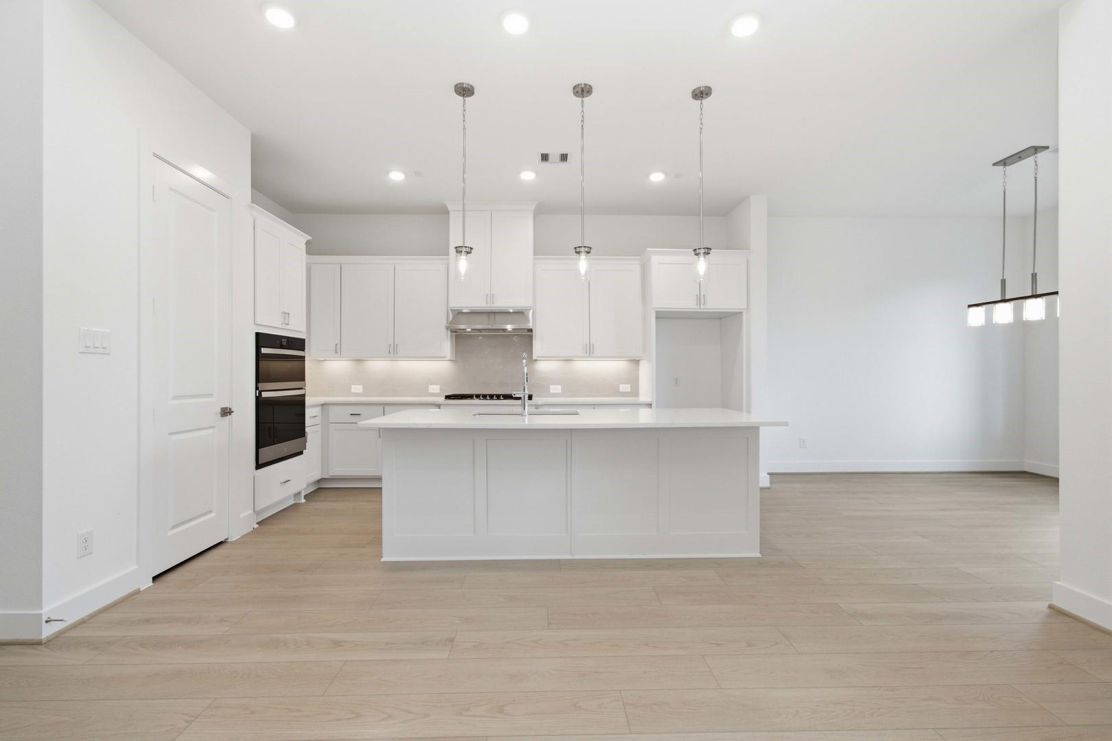 25718 Leadplant Cove Lane, Katy Tx 77493 Property Photo 6