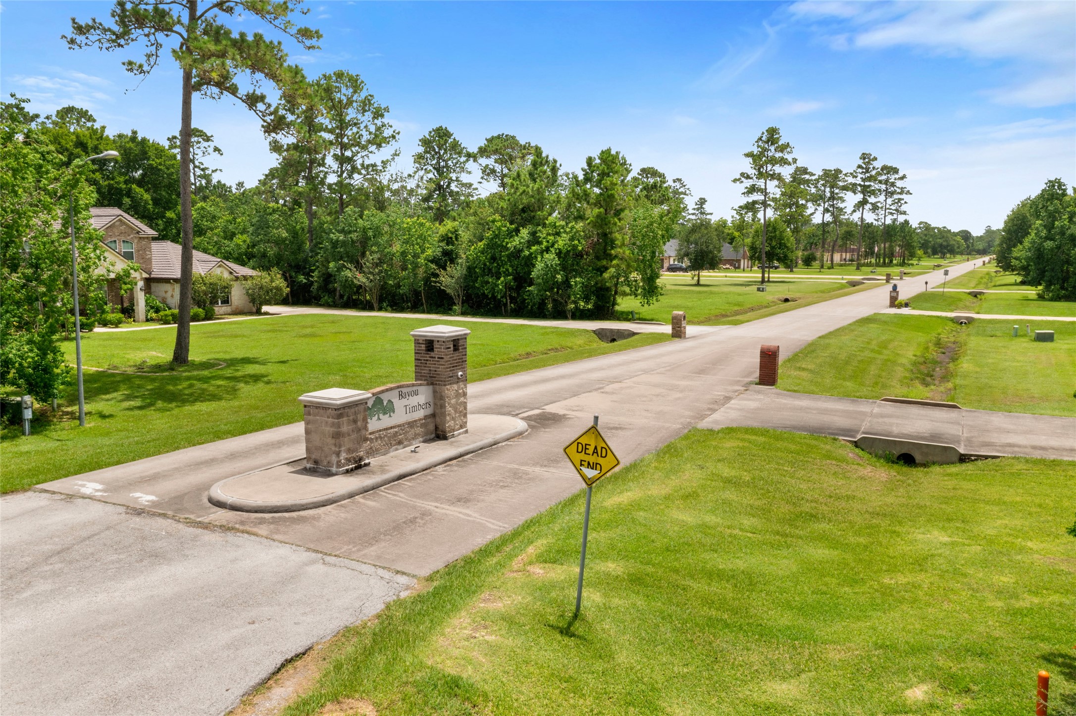 7203 Bayou Timbers Drive Property Photo 10