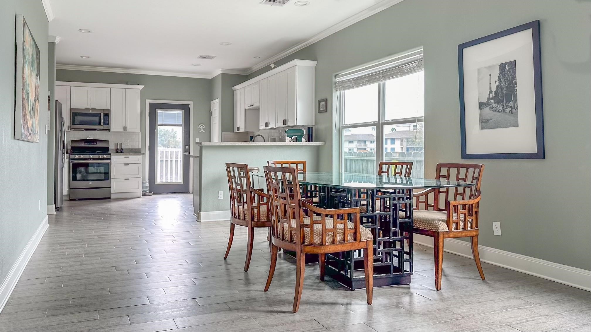 7307 Magnolia Blossom Property Photo 3