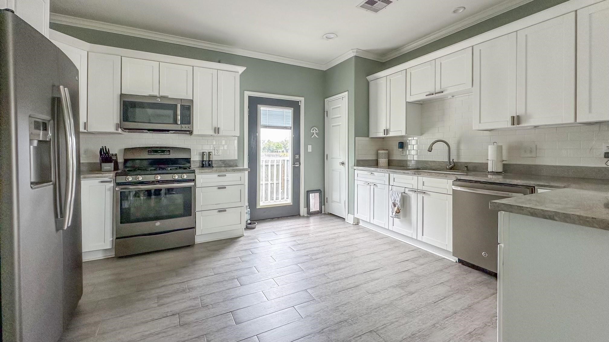 7307 Magnolia Blossom Property Photo 4