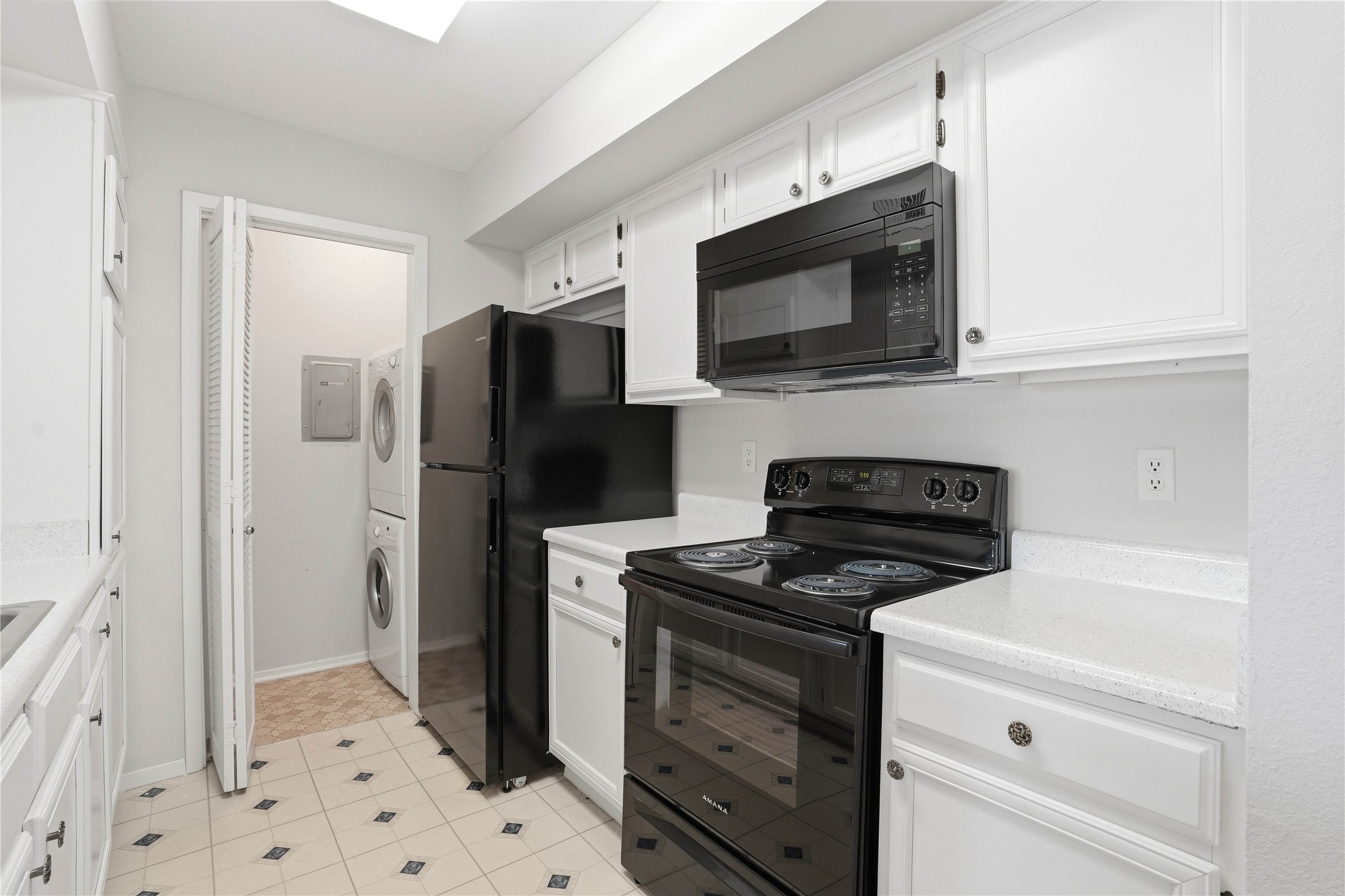 2025 Augusta Drive 804 Property Photo 10