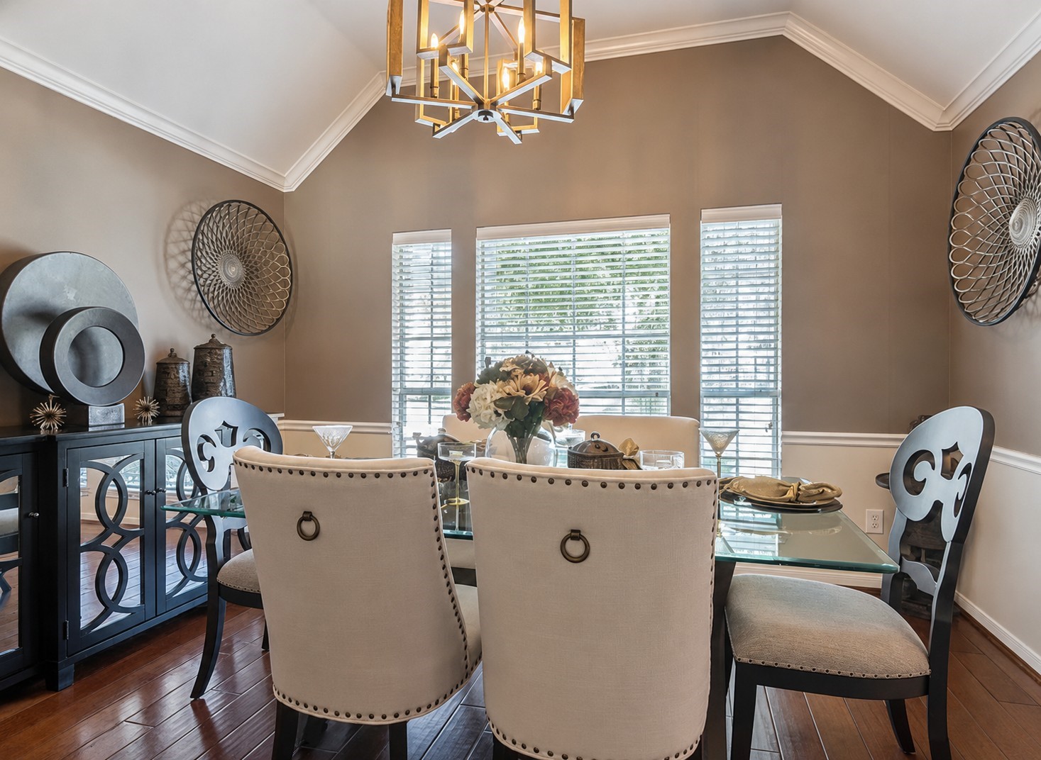 11515 Brown Trail Property Photo 6