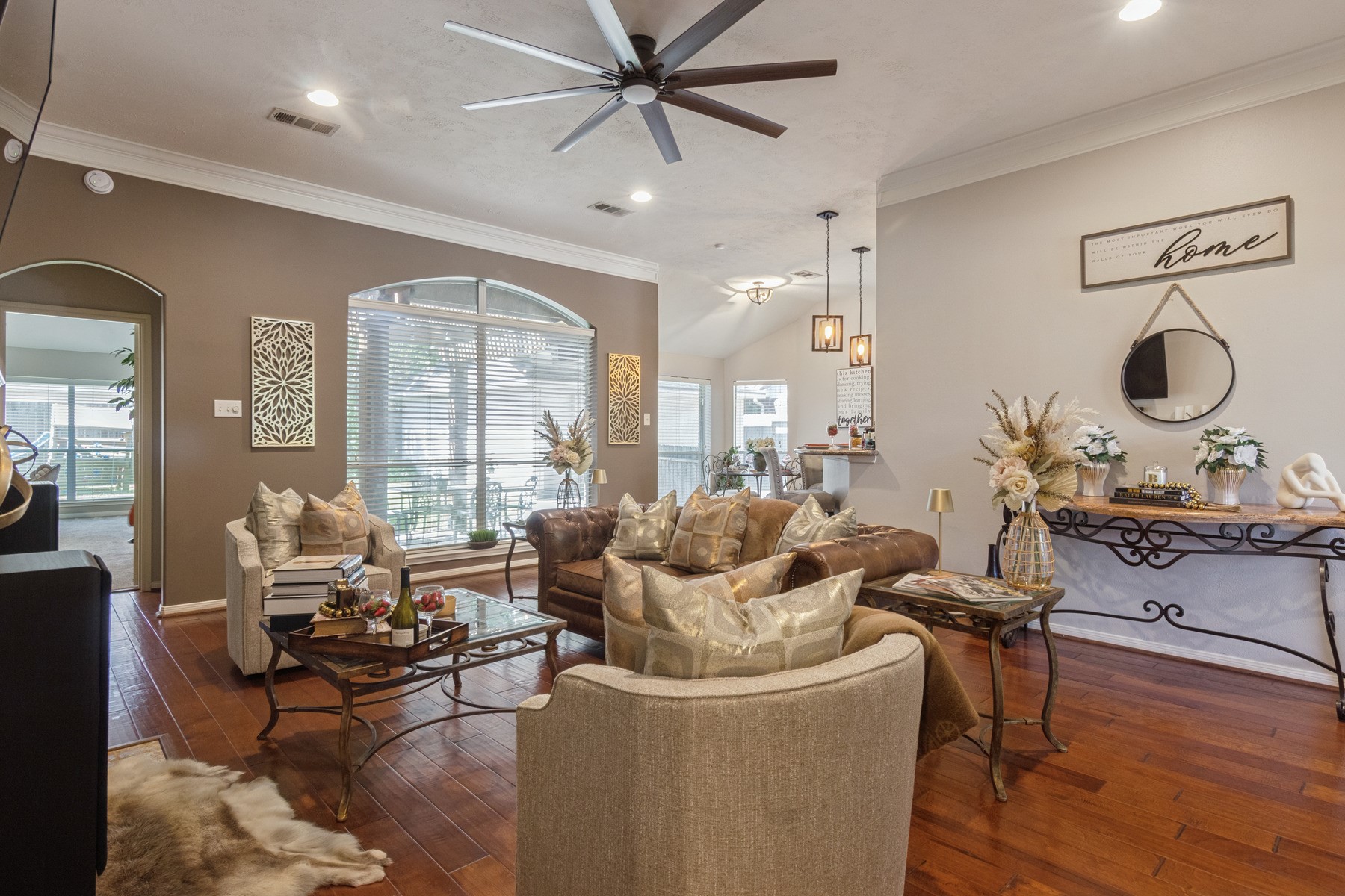 11515 Brown Trail Property Photo 8