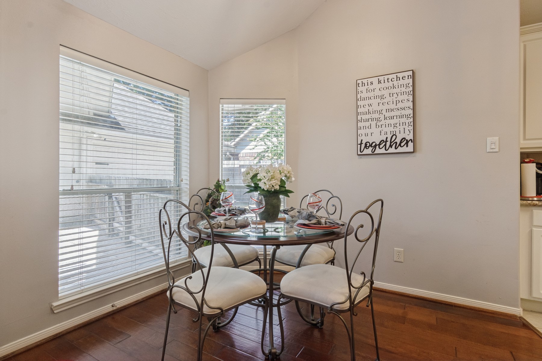 11515 Brown Trail Property Photo 13