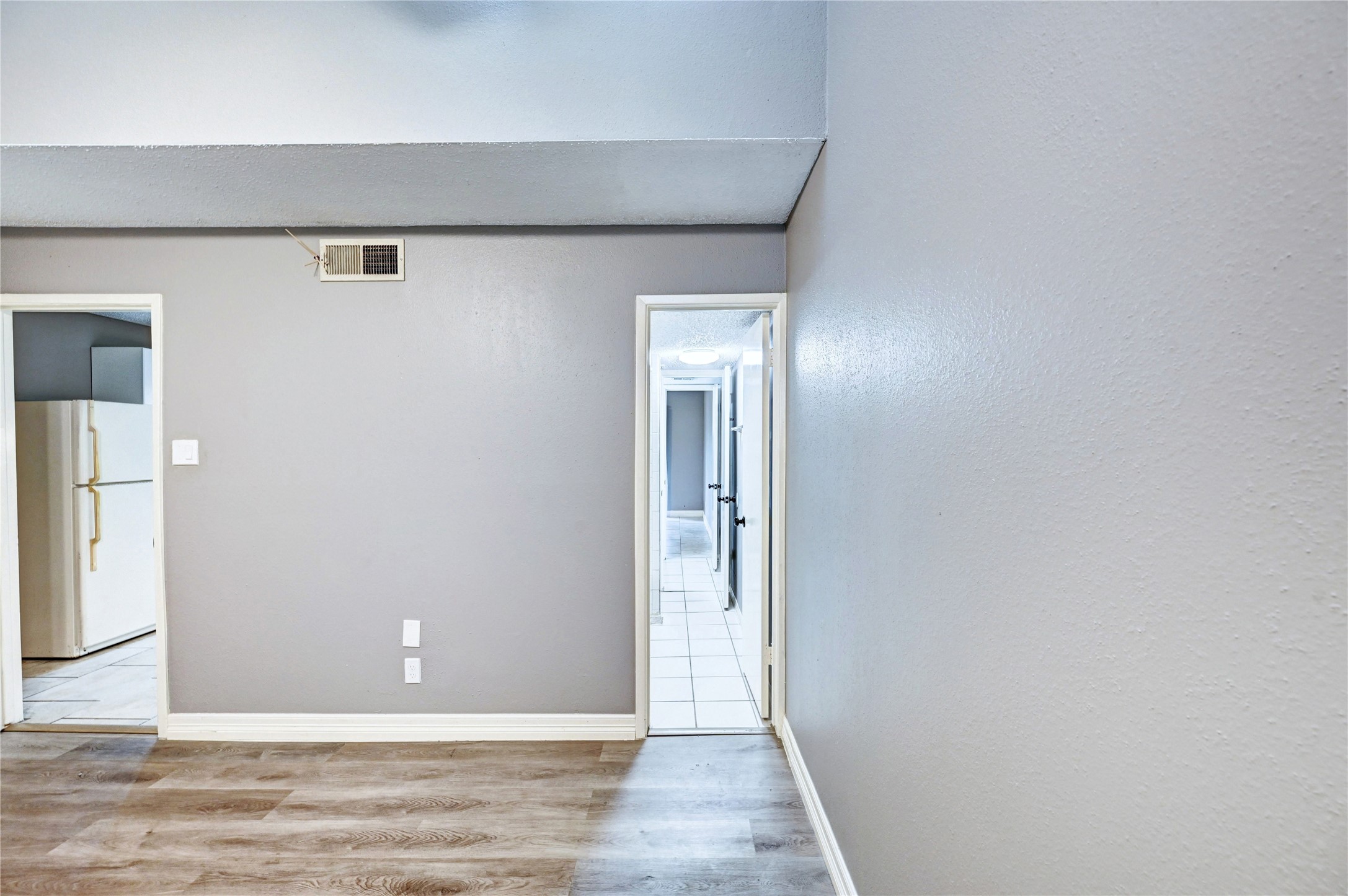 12900 Walden Road 6 Property Photo 13