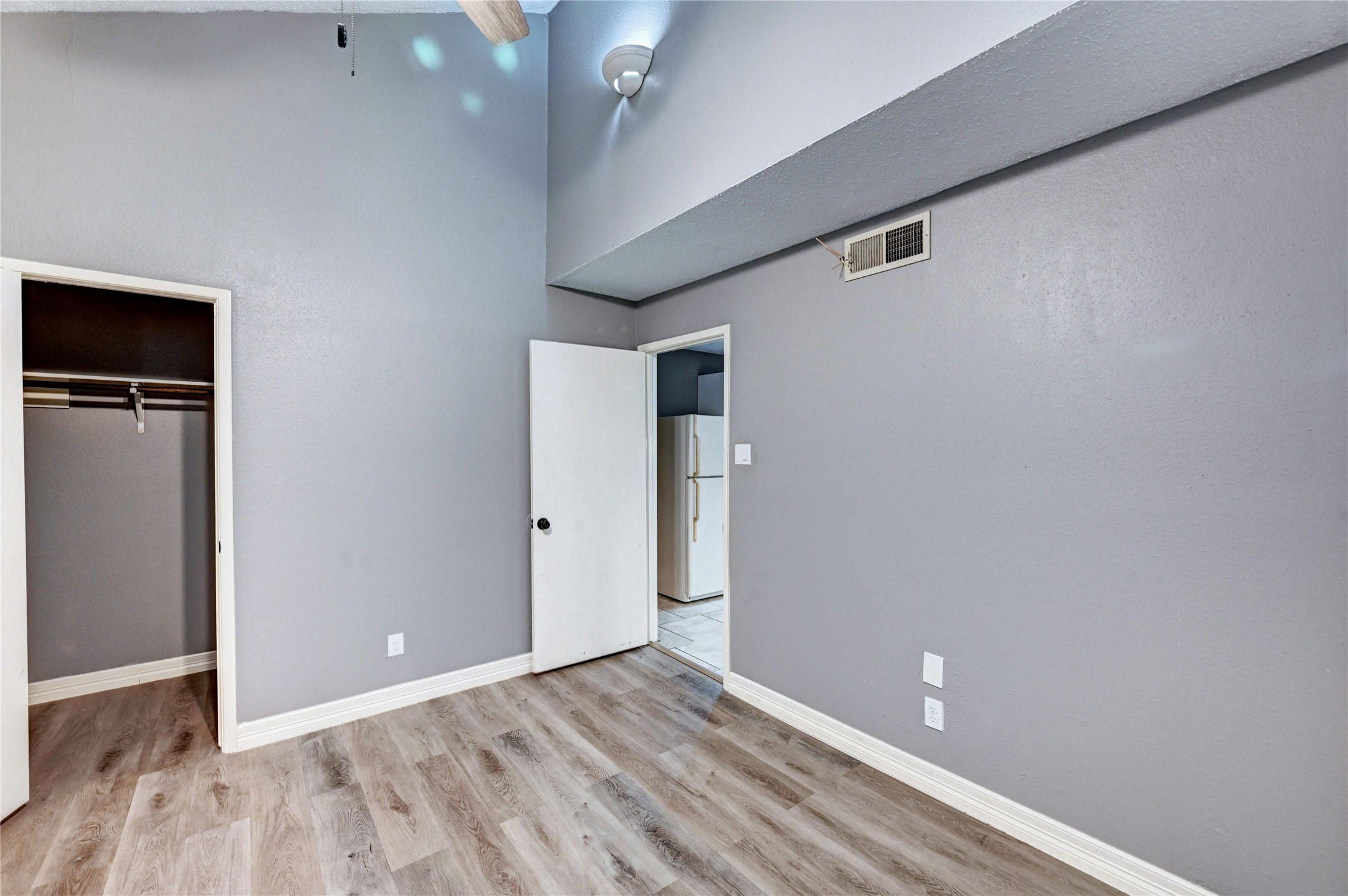 12900 Walden Road 6 Property Photo 15