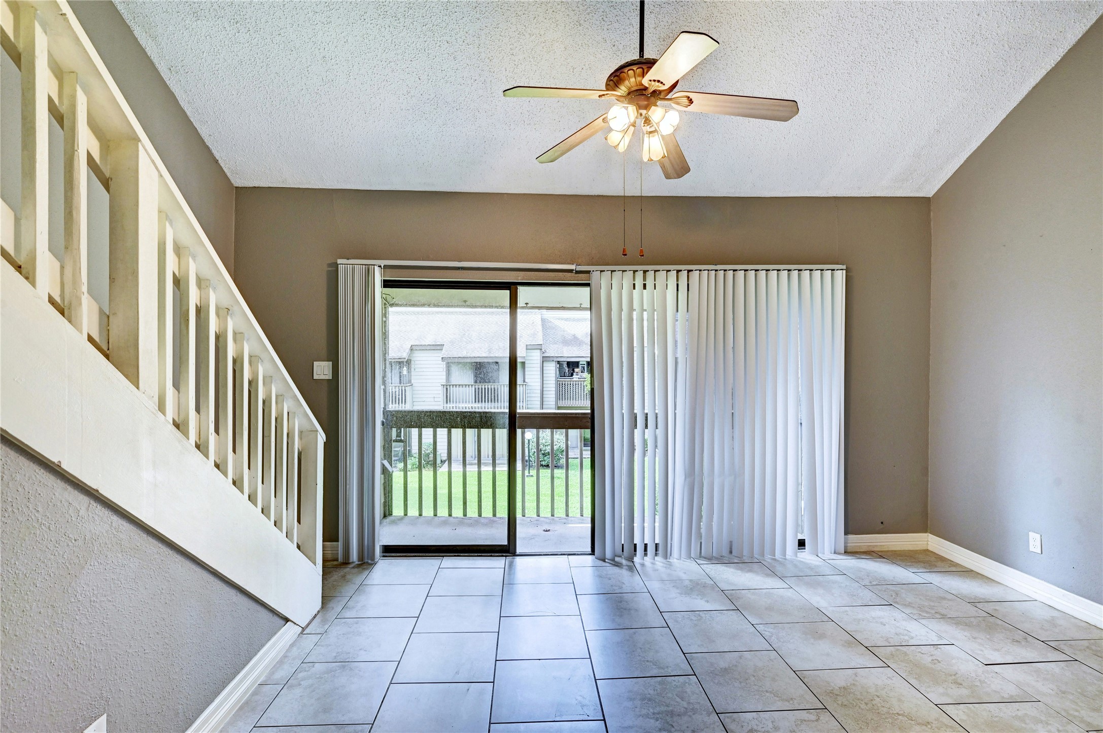 12900 Walden Road 6 Property Photo 17
