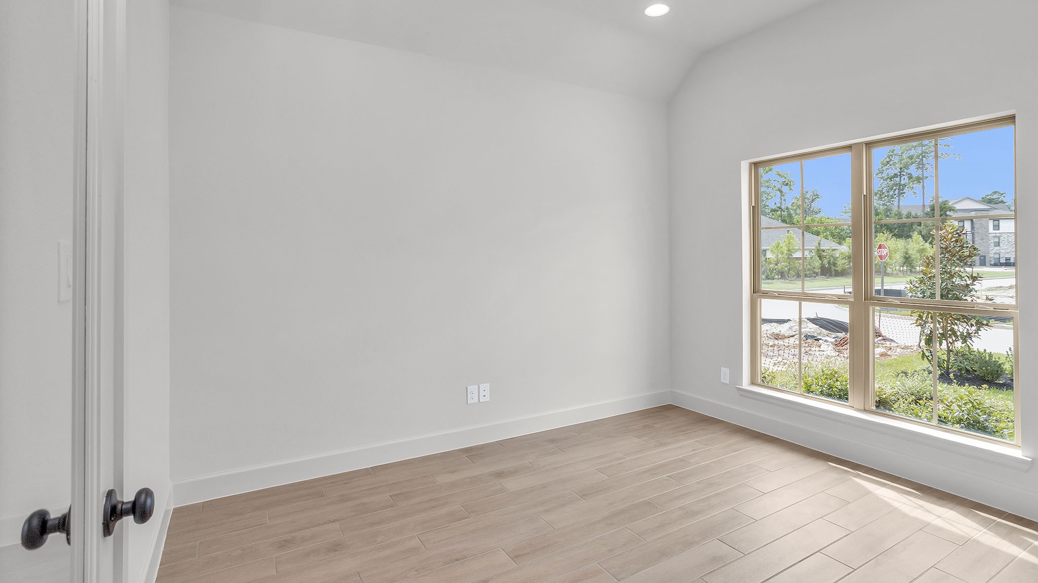 397 Mulberry Creek Street Property Photo 2