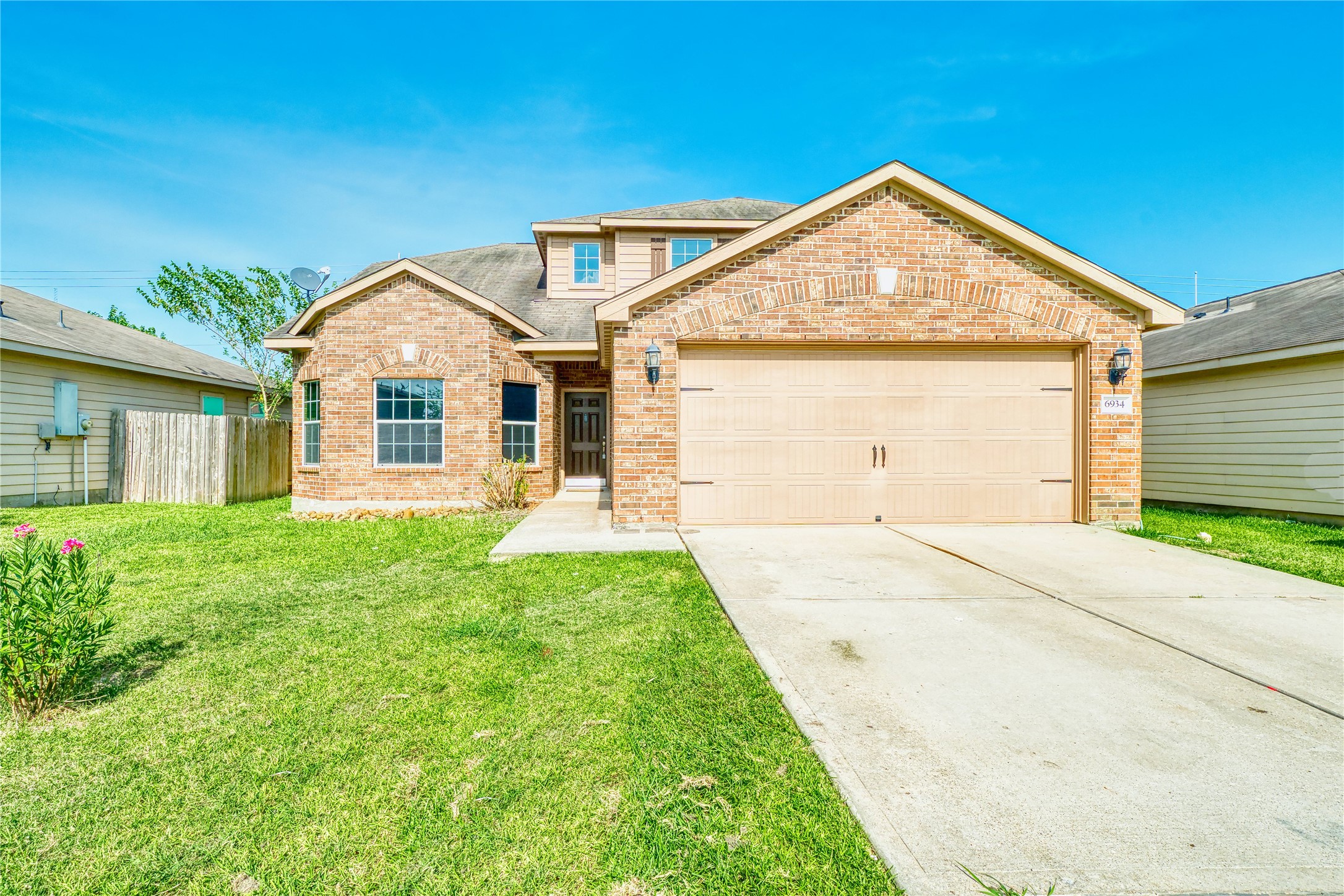 6934 Orchid Street Property Photo 1