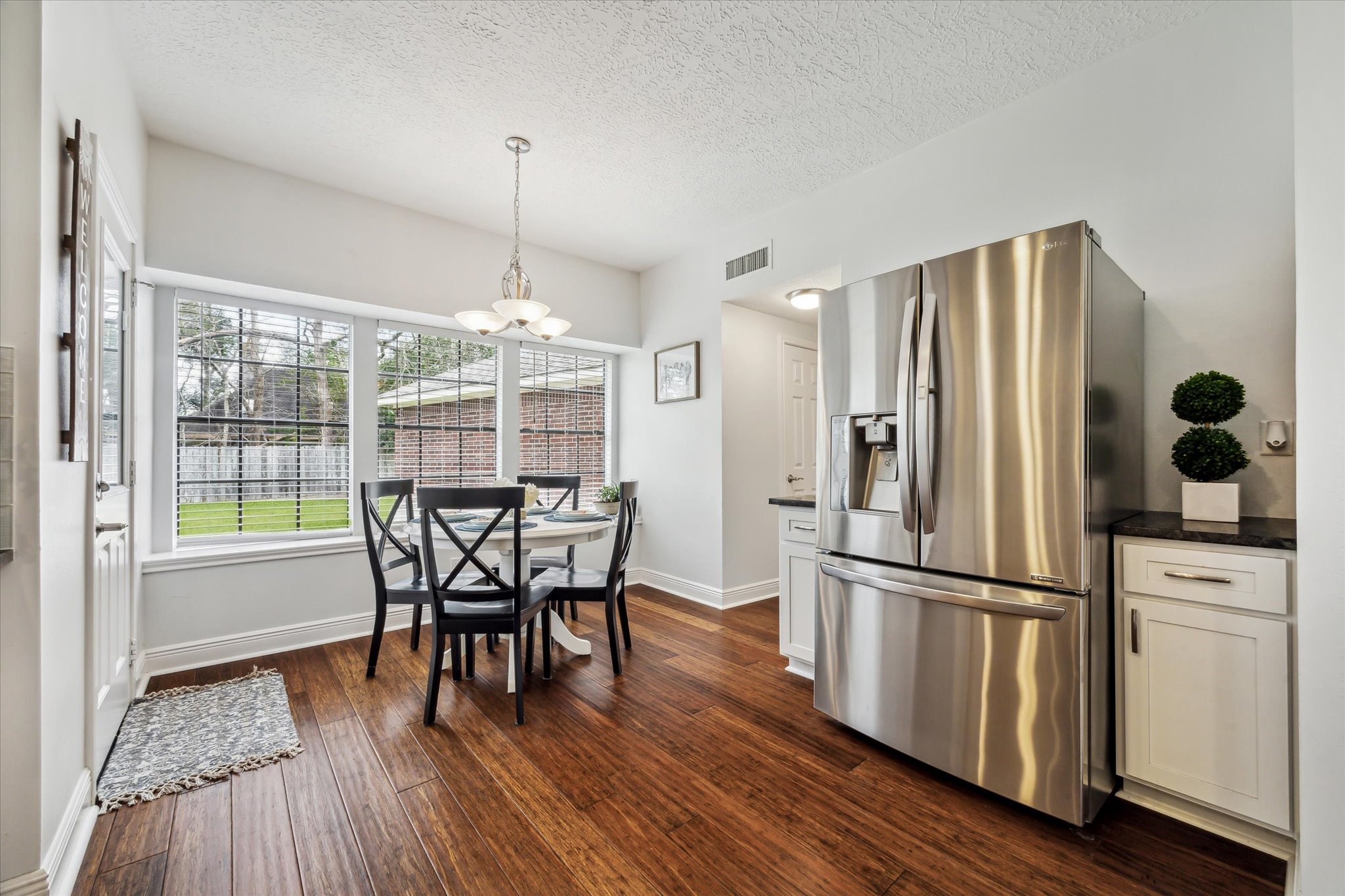 207 Laurelfield Drive Property Photo 12