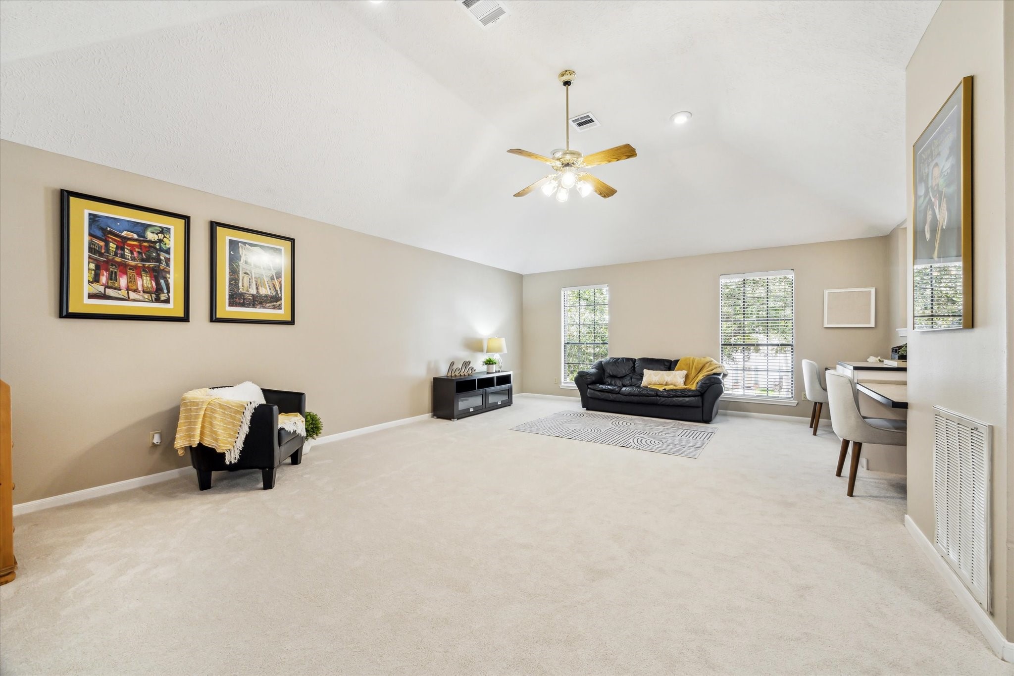 207 Laurelfield Drive Property Photo 20