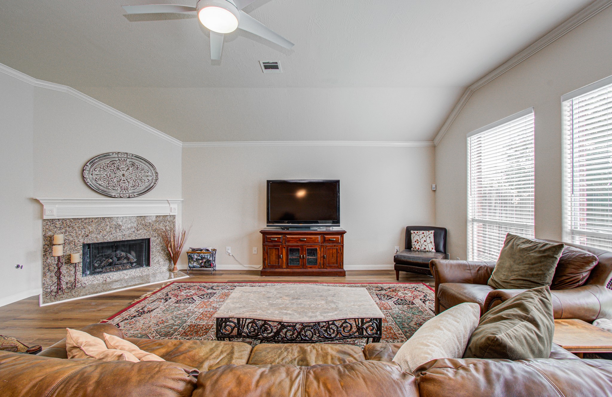 17611 Emerald Garden Lane Property Photo 10