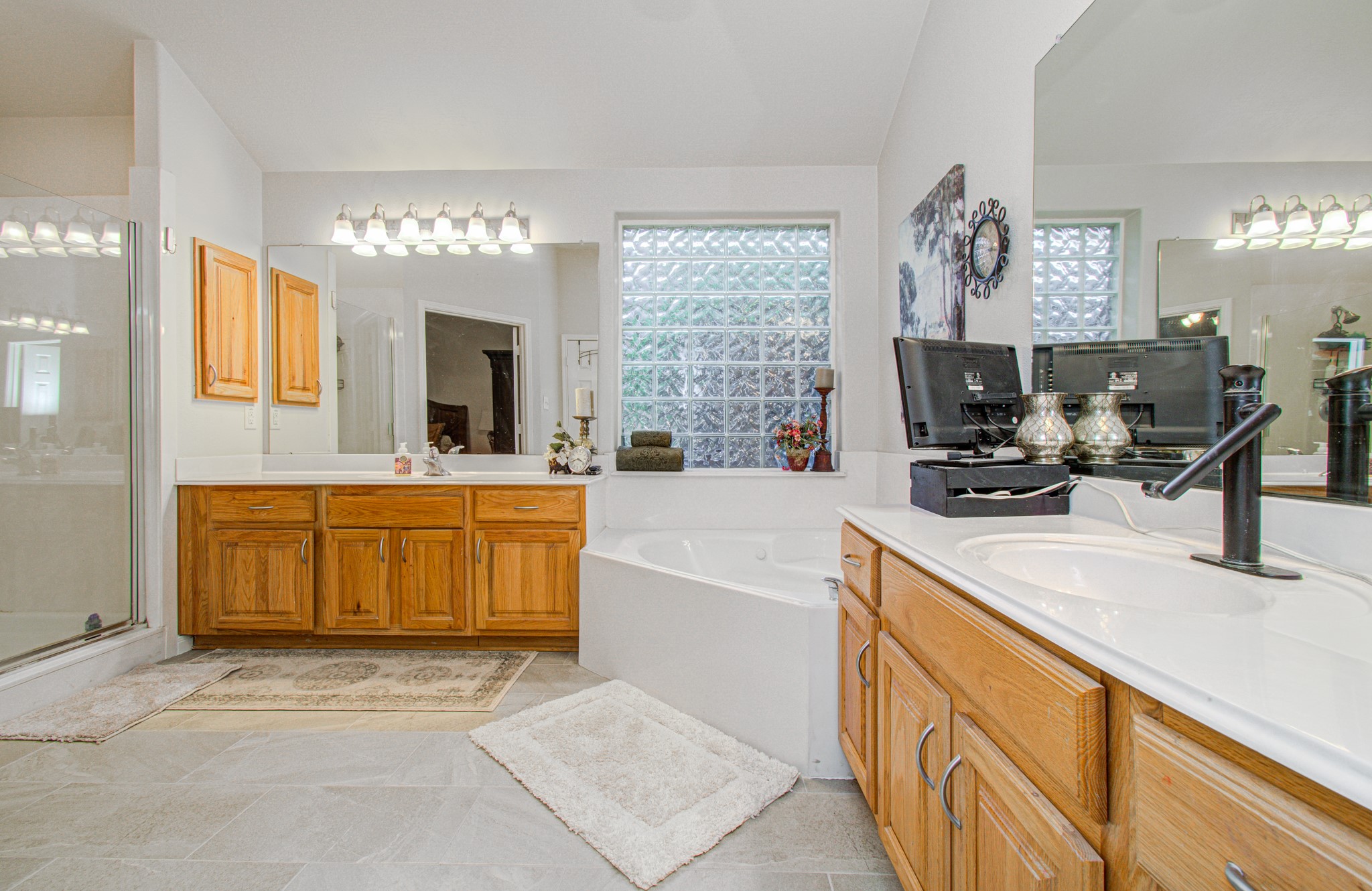 17611 Emerald Garden Lane Property Photo 33