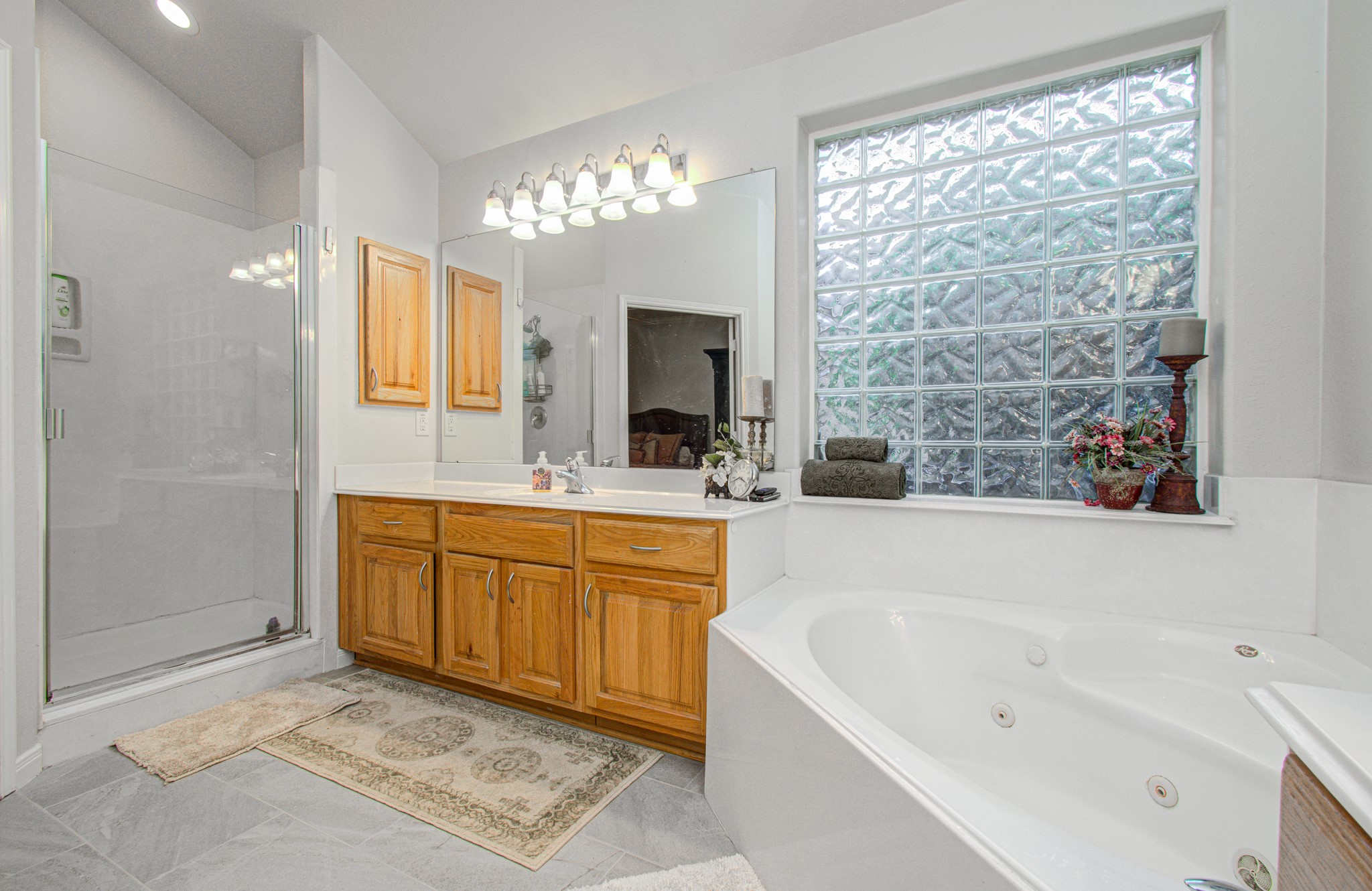 17611 Emerald Garden Lane Property Photo 34