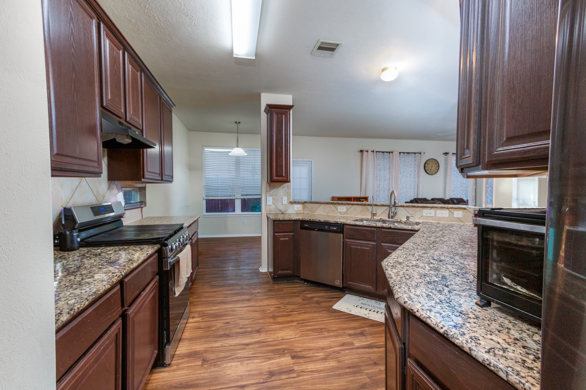 1107 Arum Road Property Photo 4