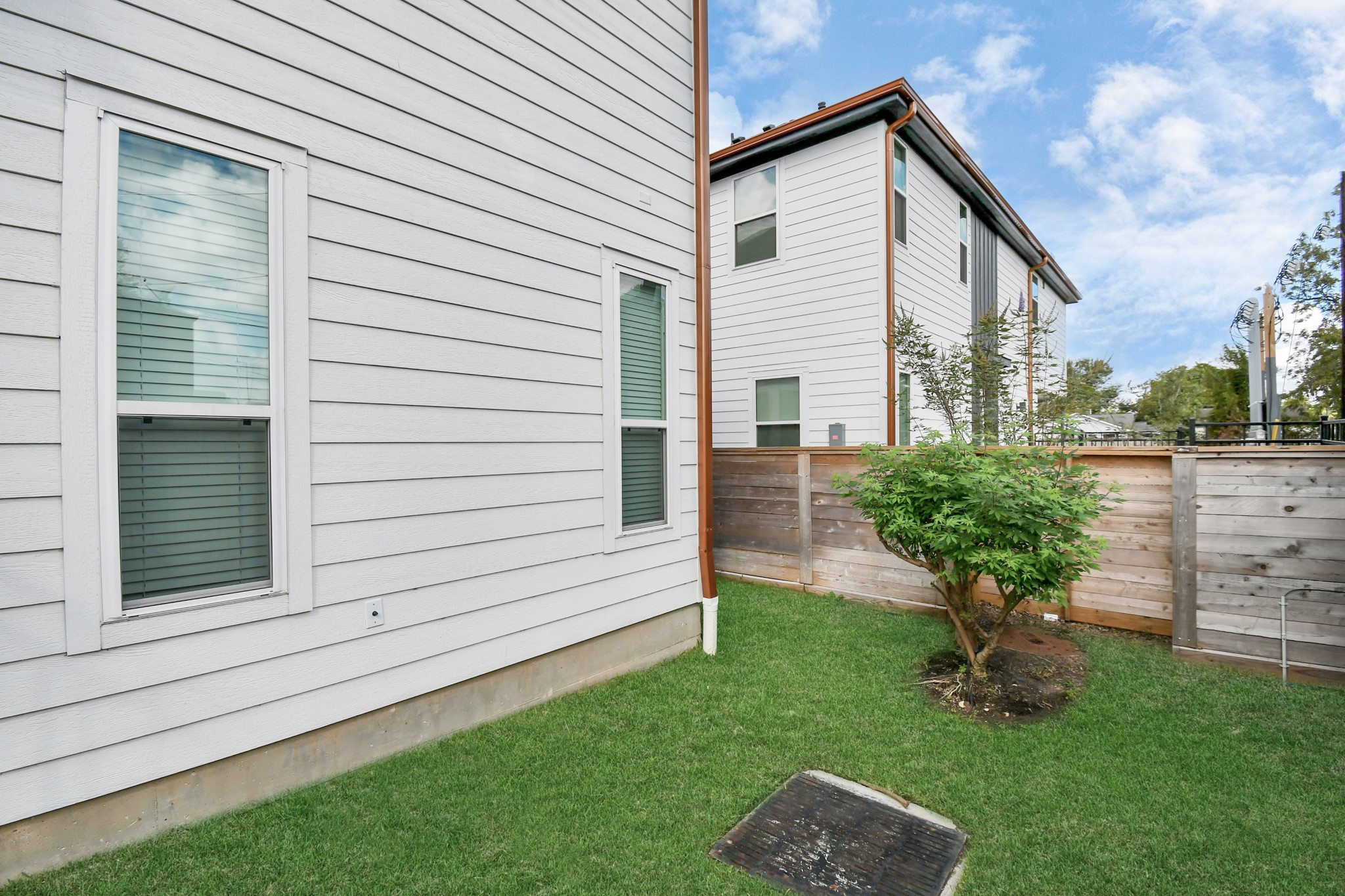829 N Emile Street Property Photo 43