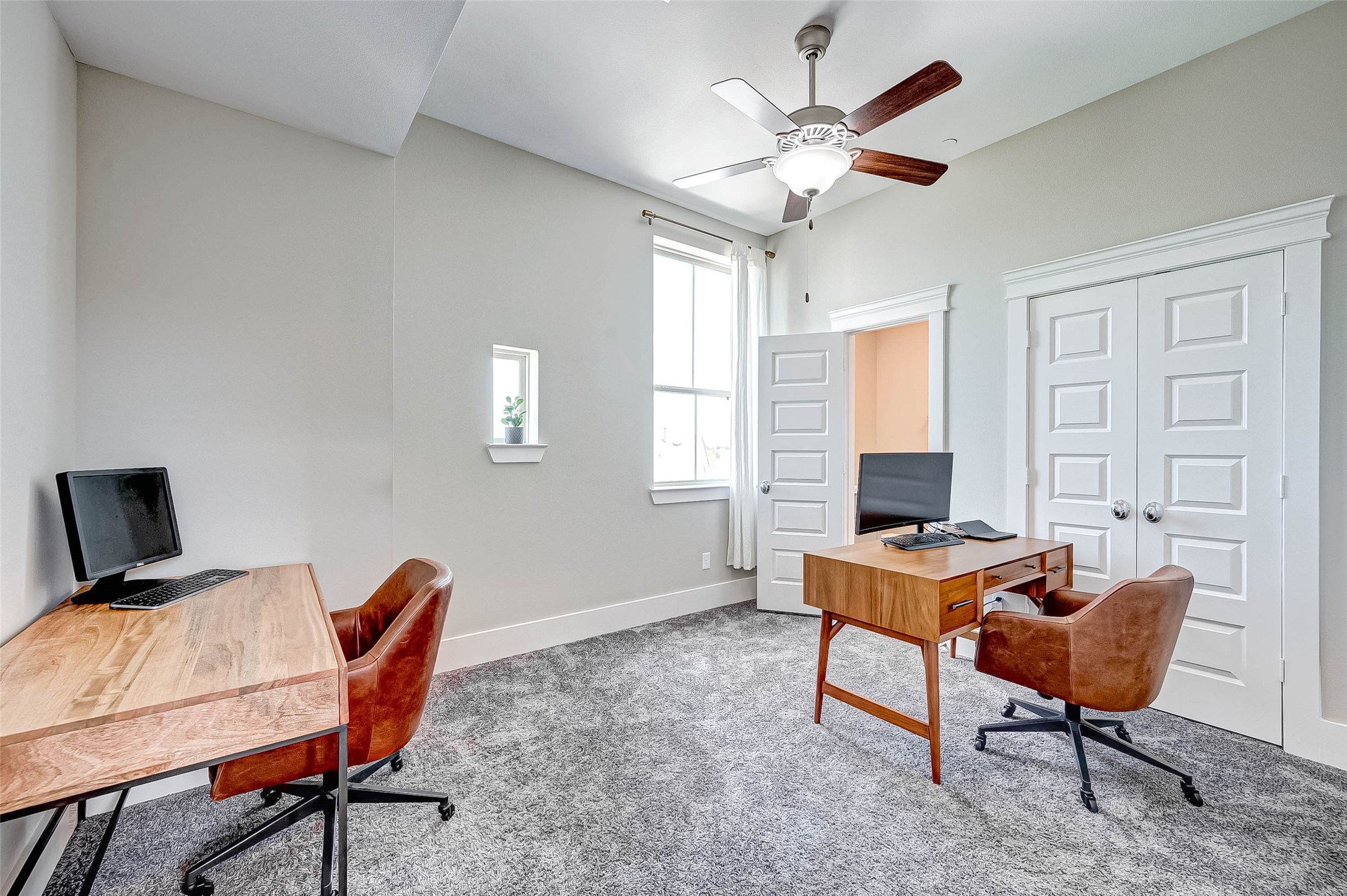 715 Algona Avenue Property Photo 35