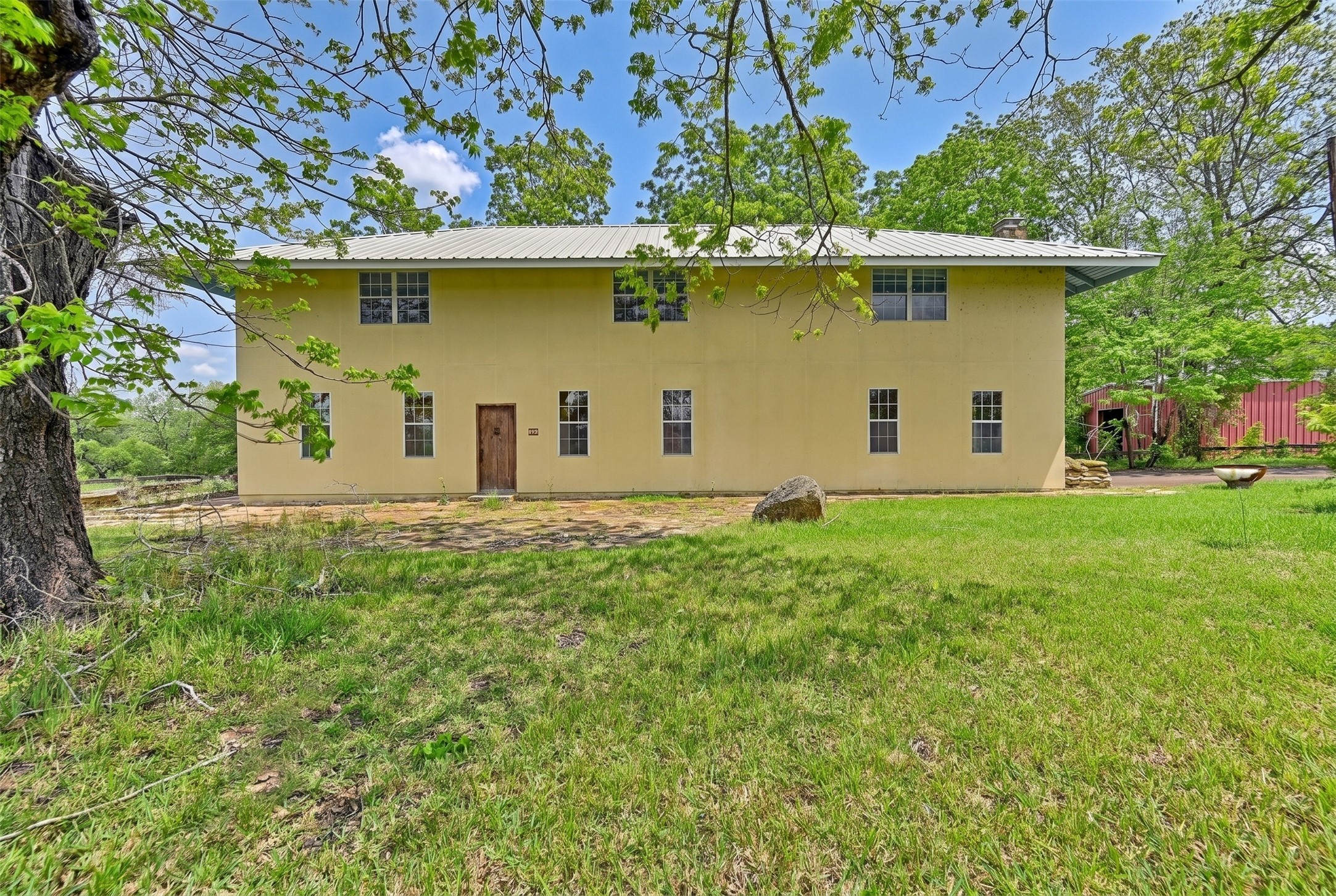 144 Century Lane Property Photo 9