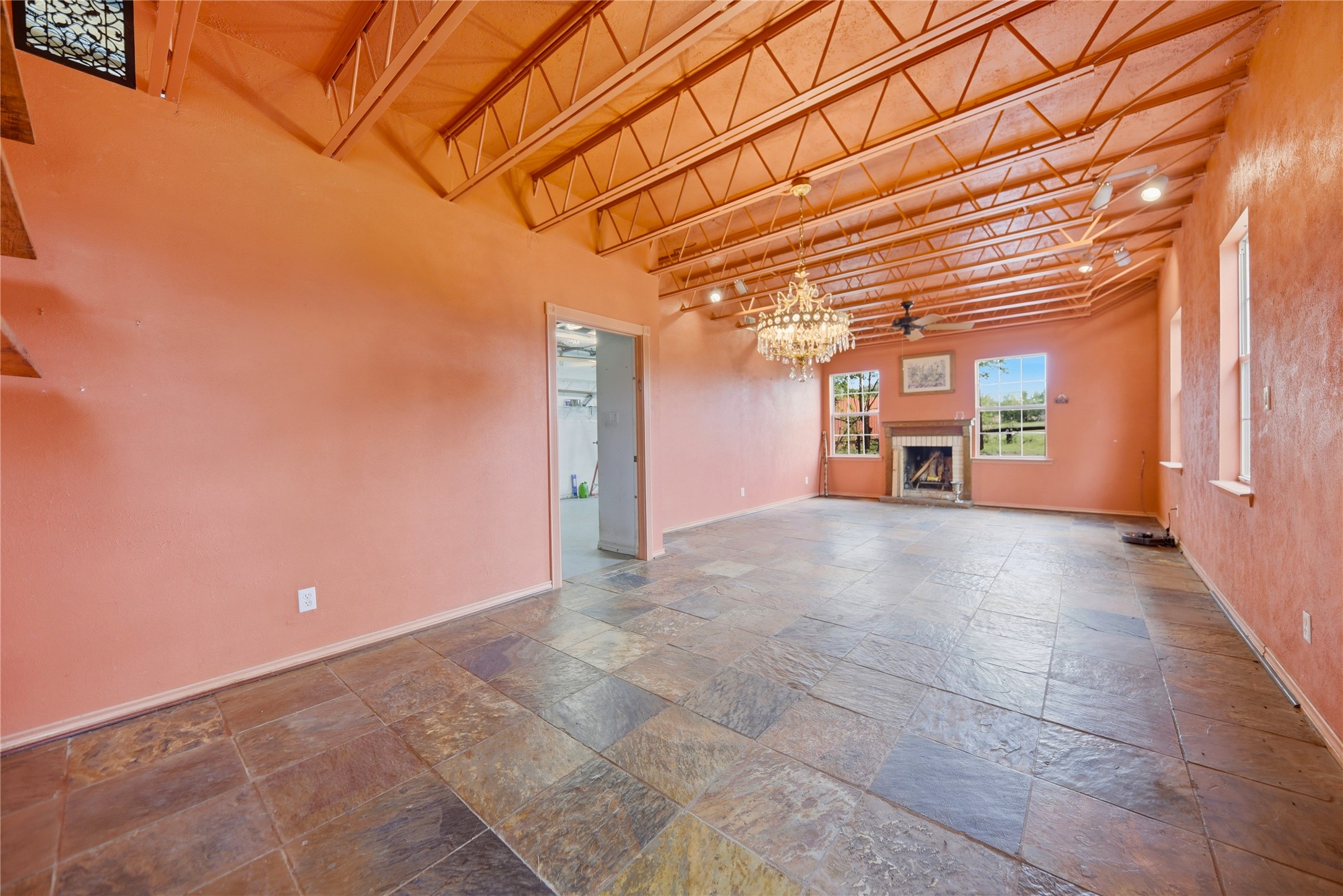 144 Century Lane Property Photo 25