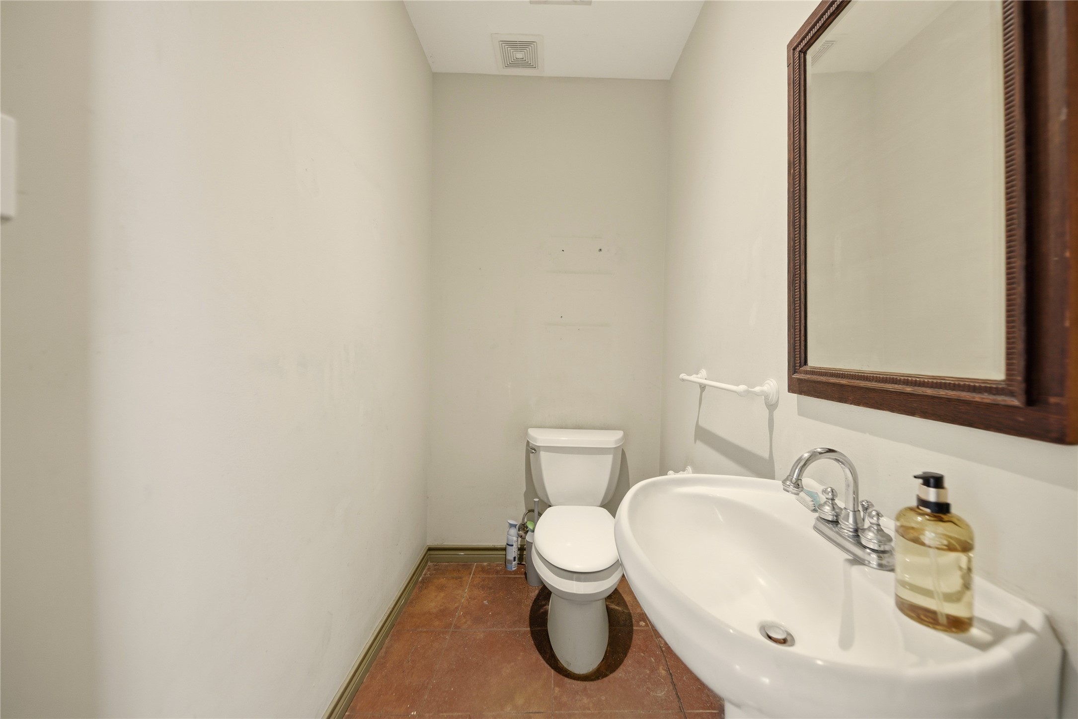 144 Century Lane Property Photo 31