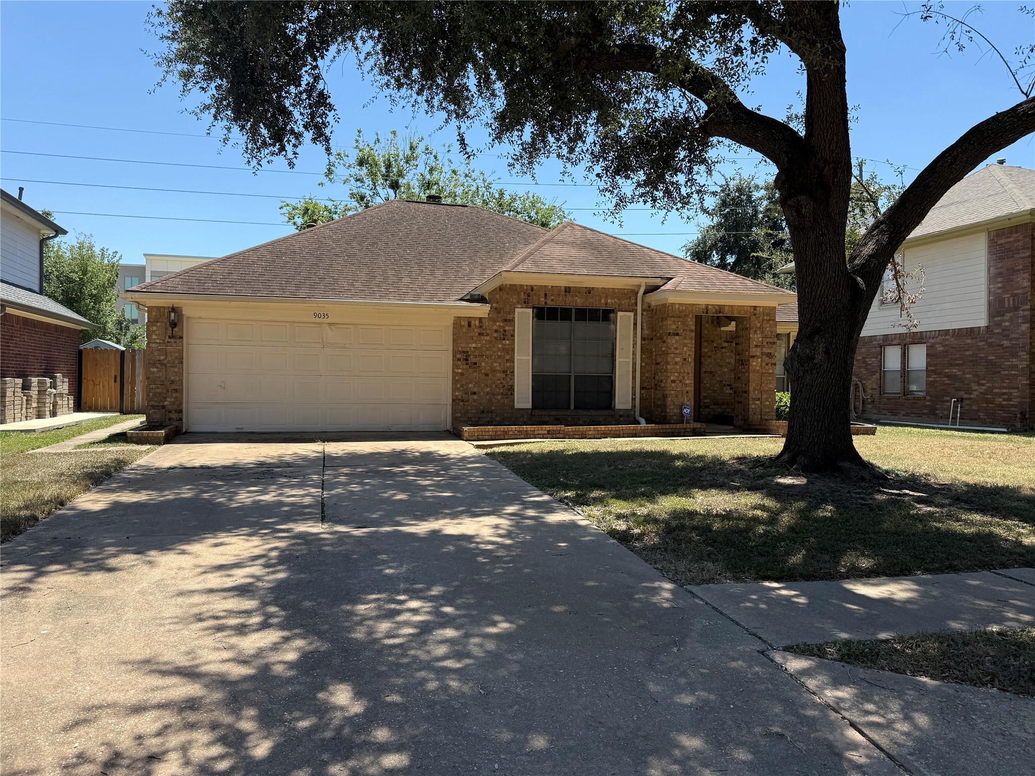 9035 Waving Fields Drive Property Photo 2
