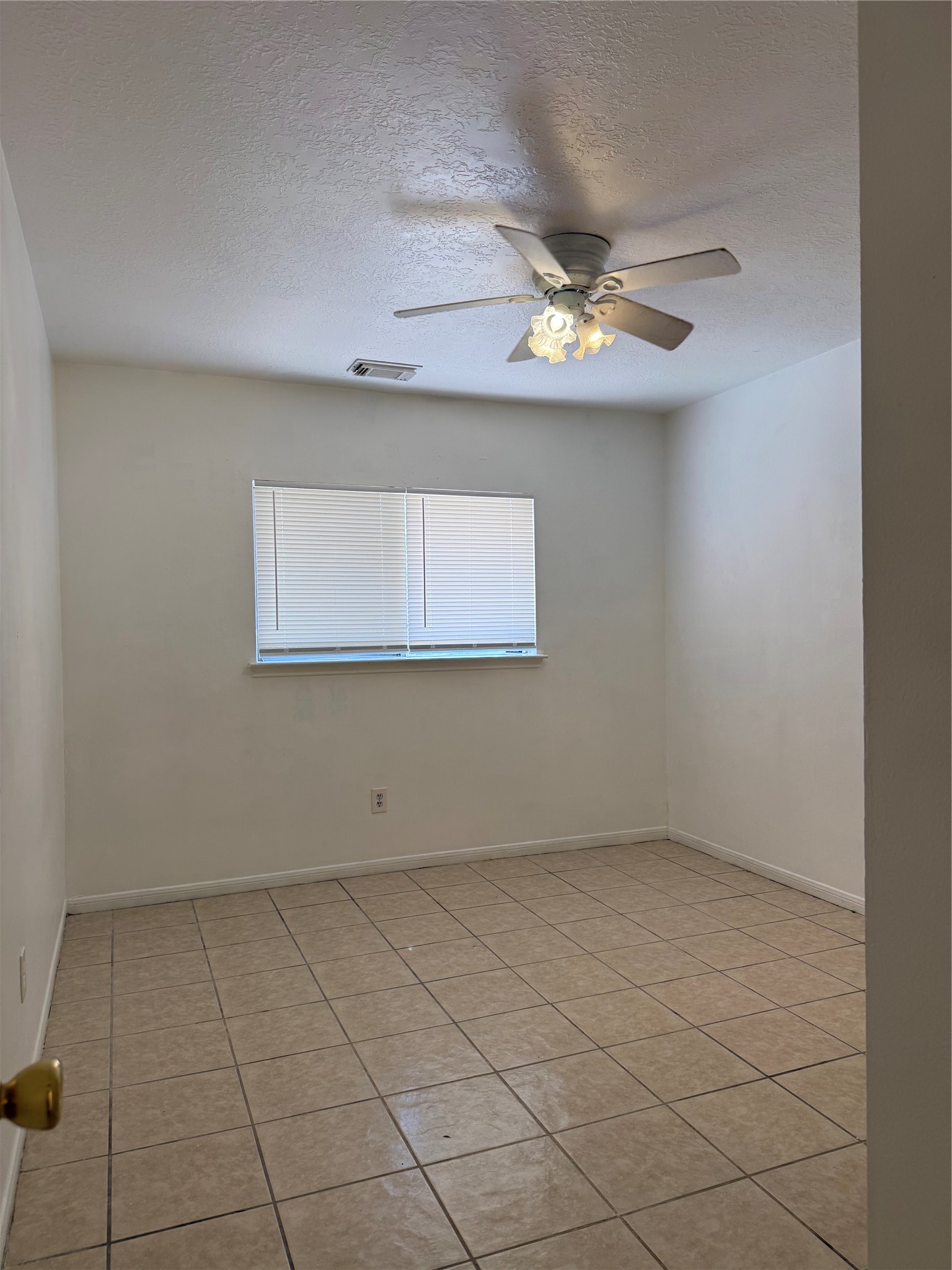9035 Waving Fields Drive Property Photo 15