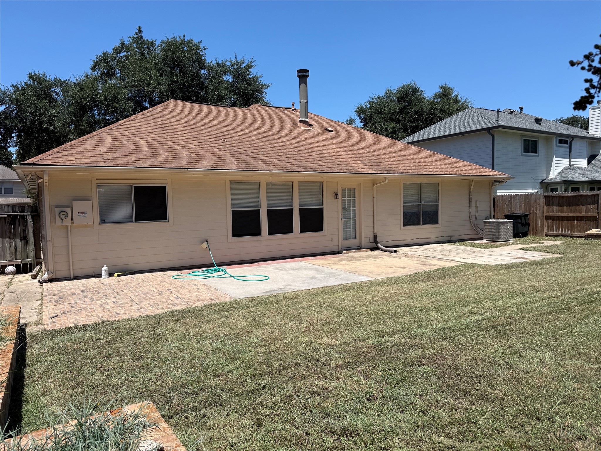 9035 Waving Fields Drive Property Photo 19