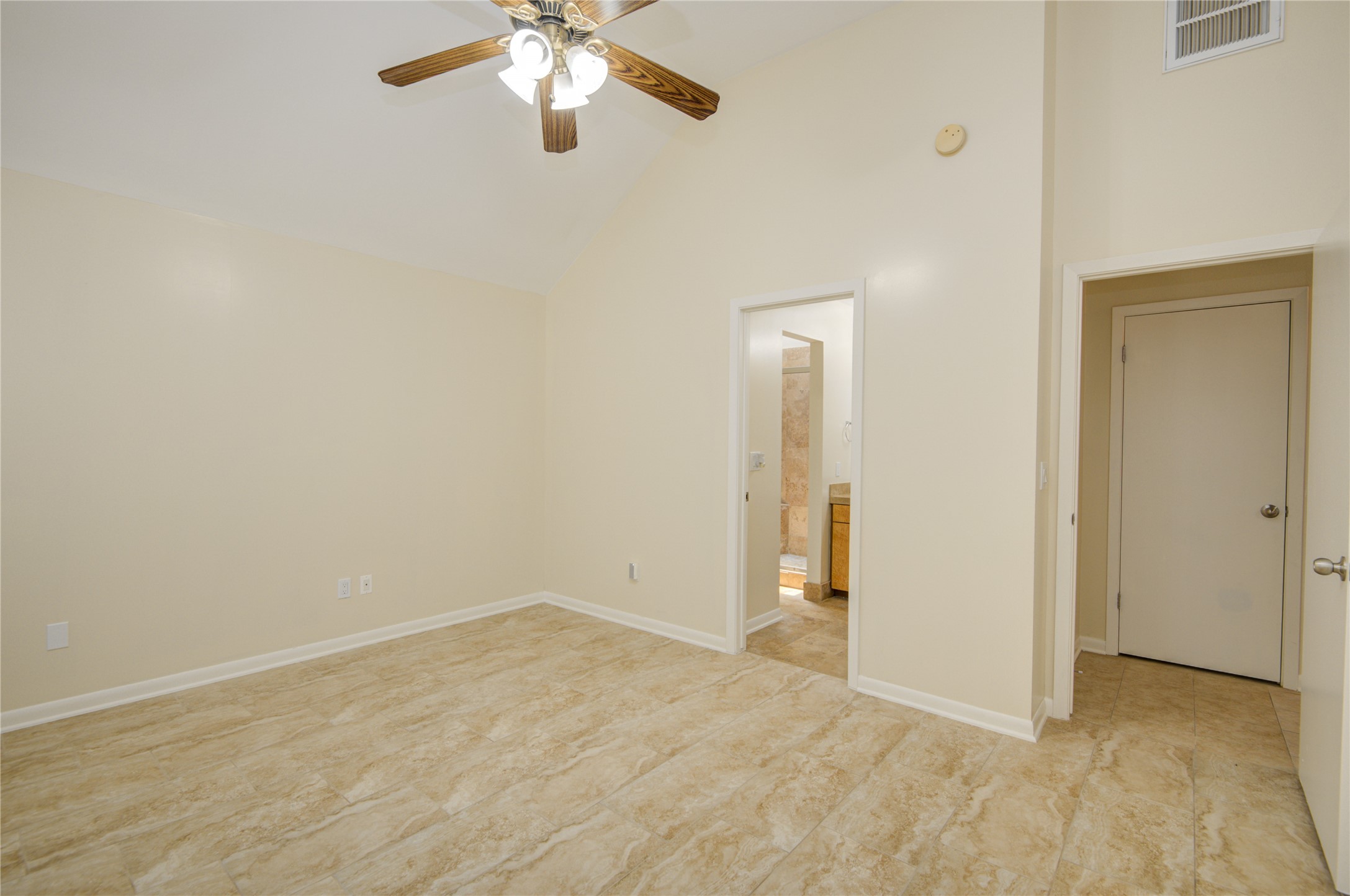 5006 Westfield Village Drive Property Photo 28