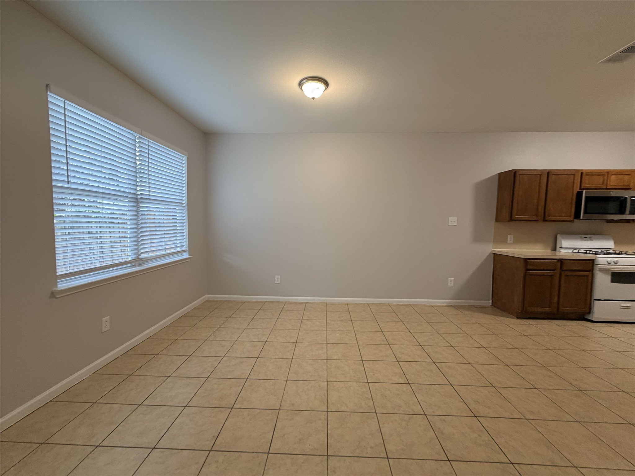 6407 Waldron Drive A Property Photo 5