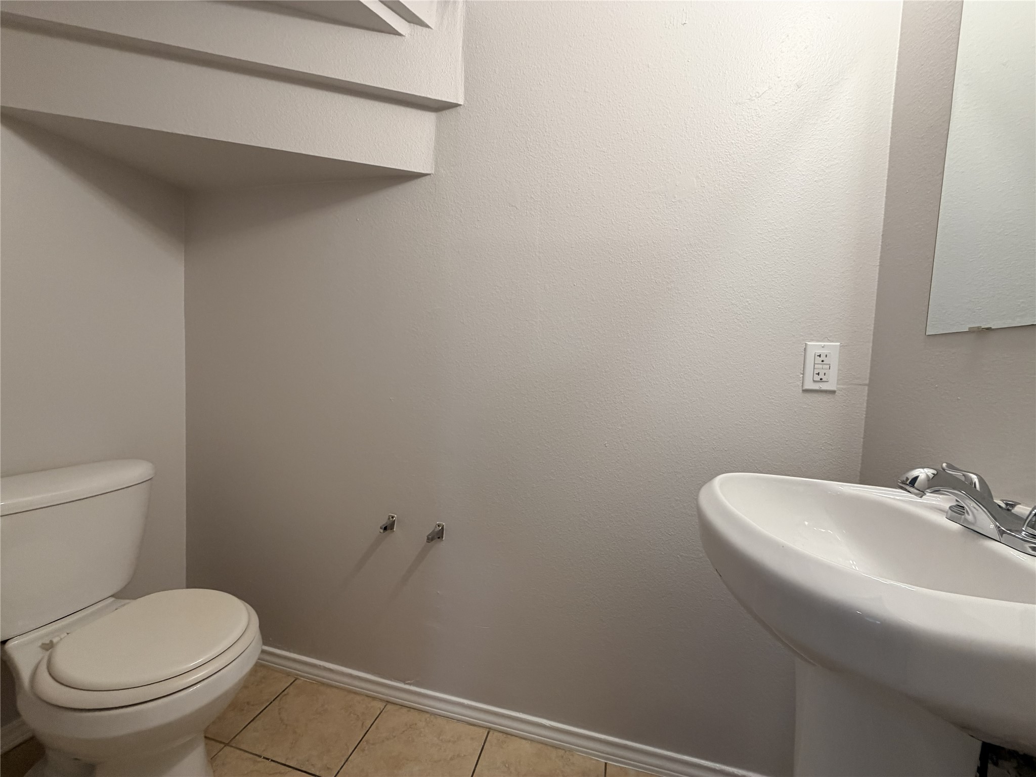 6407 Waldron Drive A Property Photo 8
