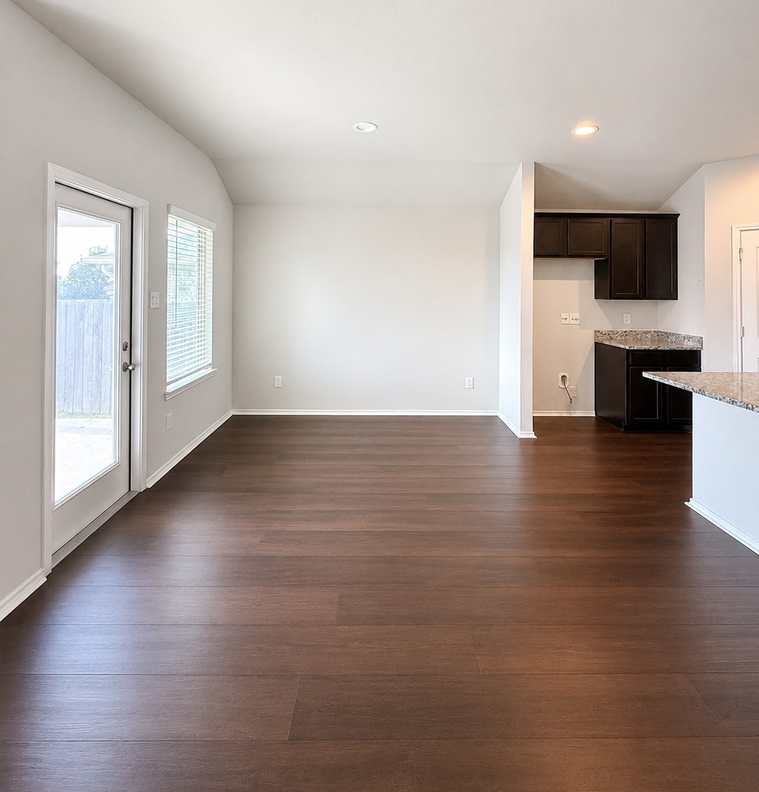 11335 Dawn Beach Lane Property Photo 5