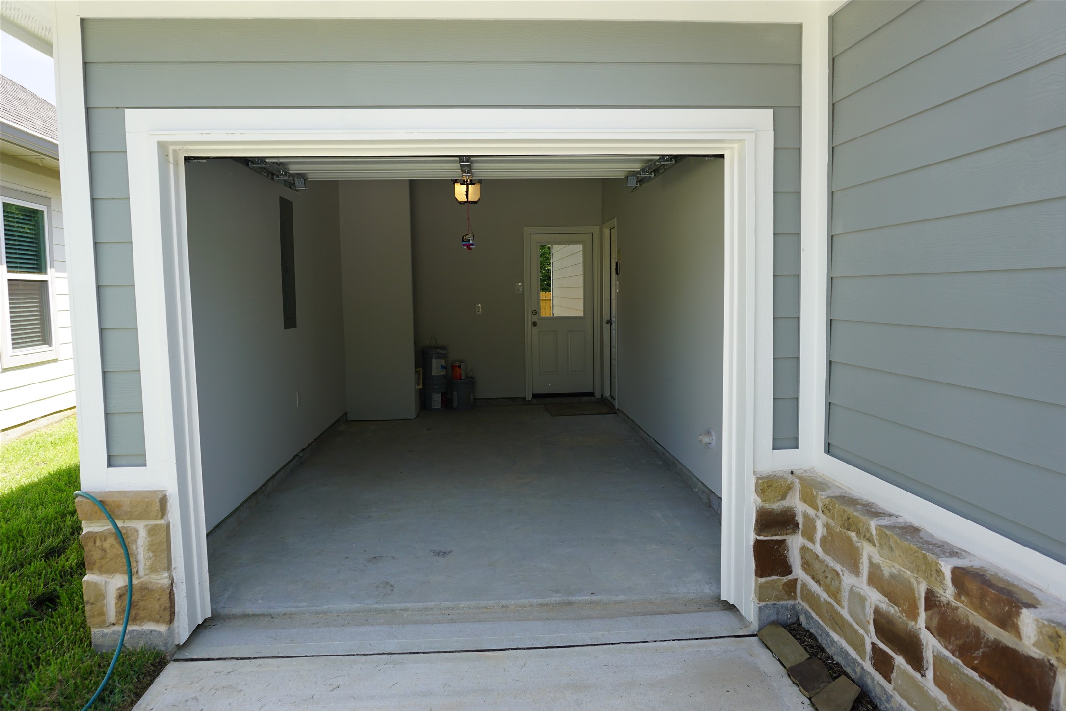 11893 East Gate Drive Property Photo 20