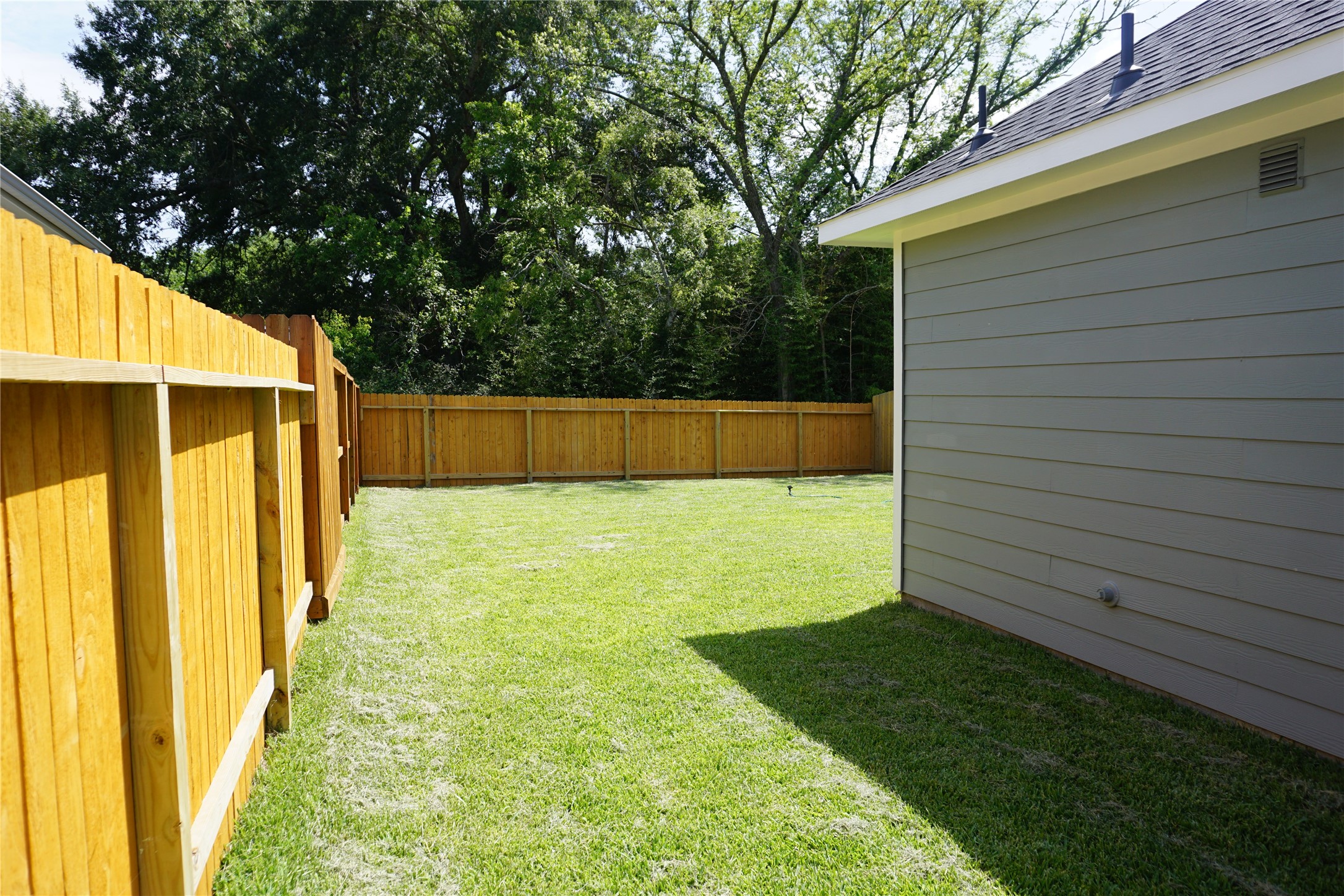 11893 East Gate Drive Property Photo 21
