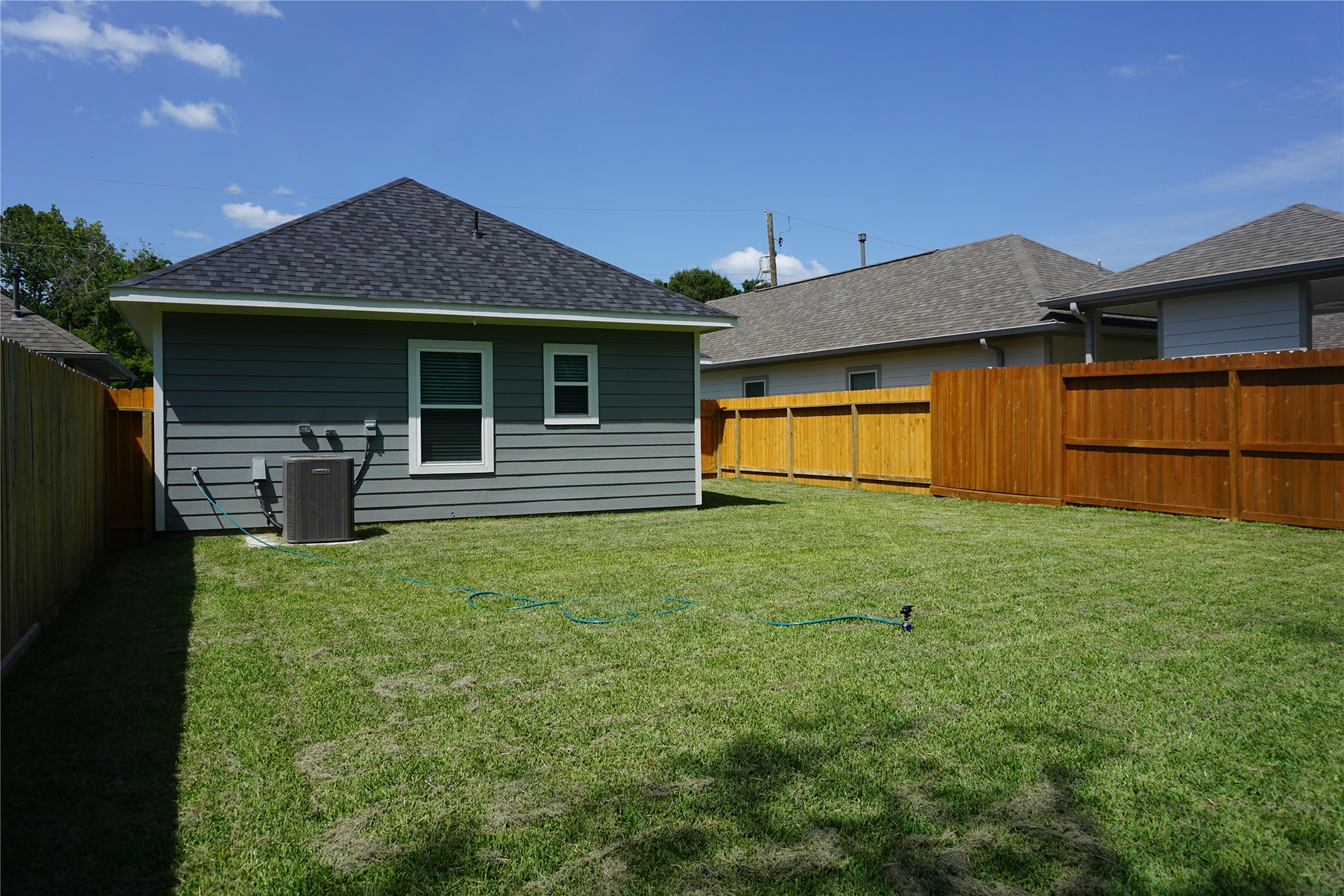 11893 East Gate Drive Property Photo 23