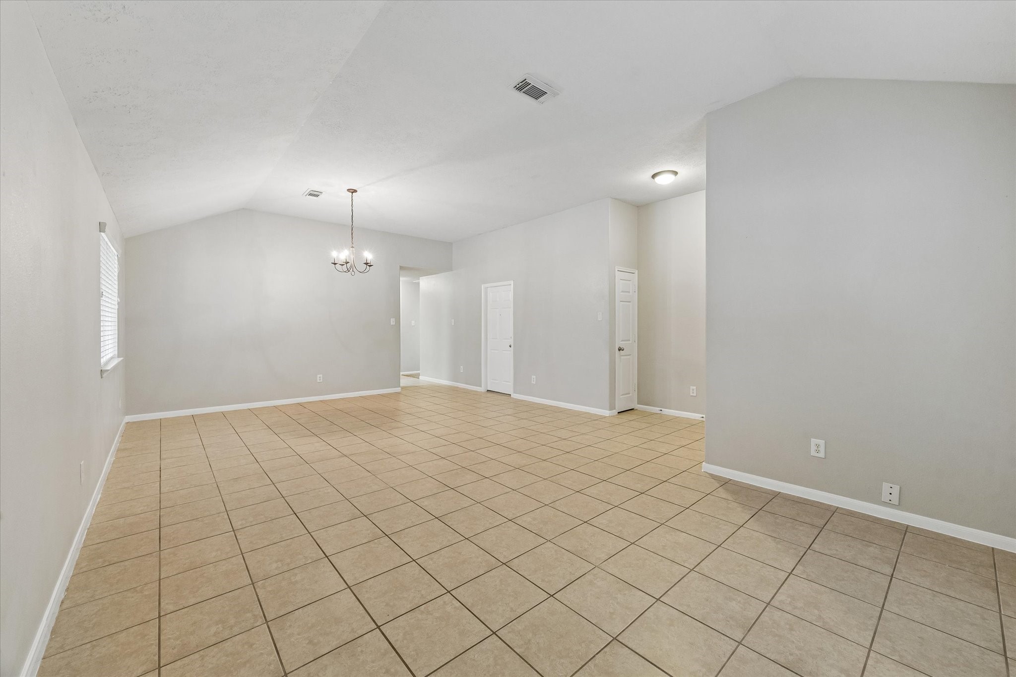 15203 Green Whisper Drive Property Photo 8
