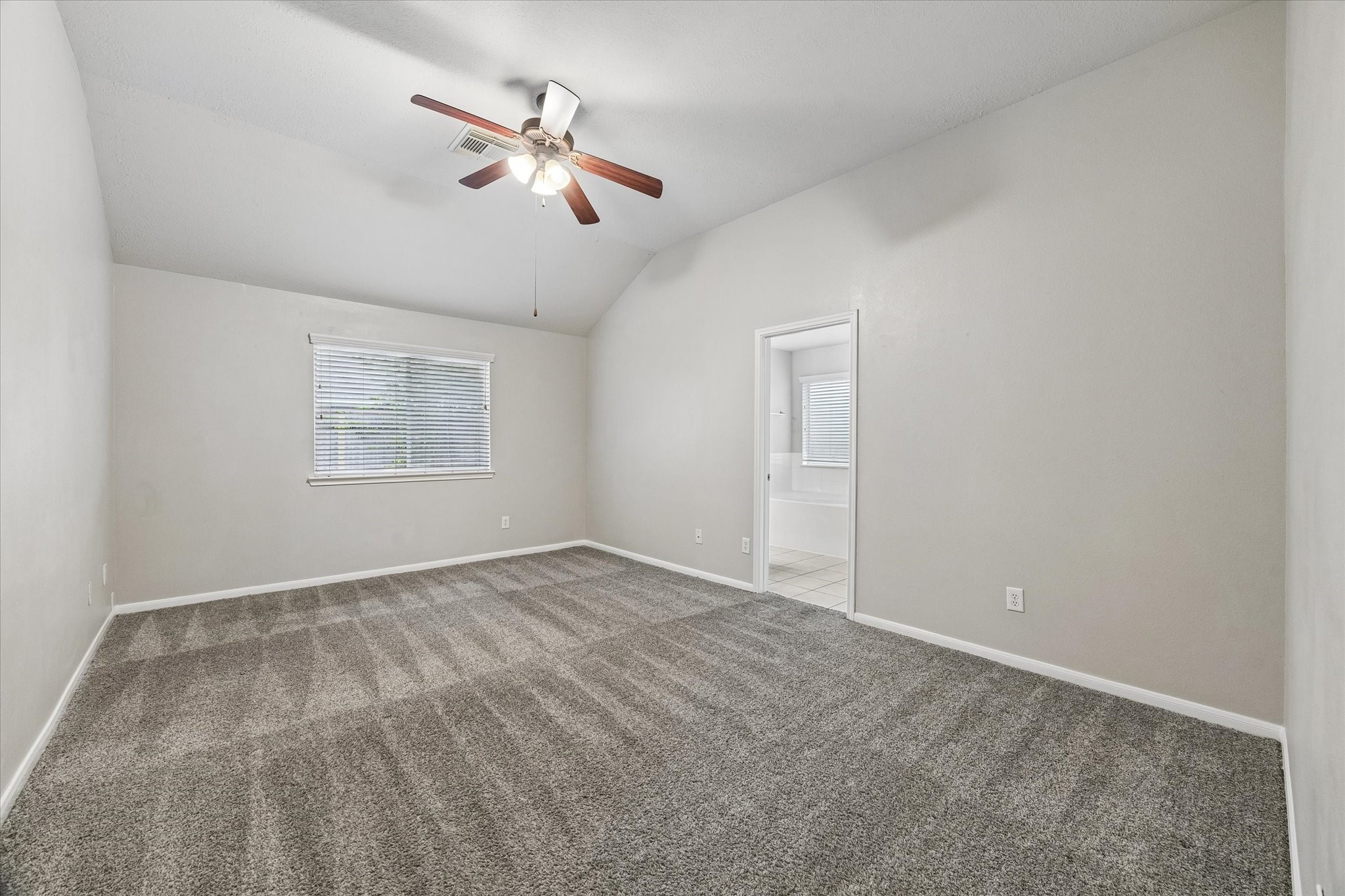 15203 Green Whisper Drive Property Photo 15