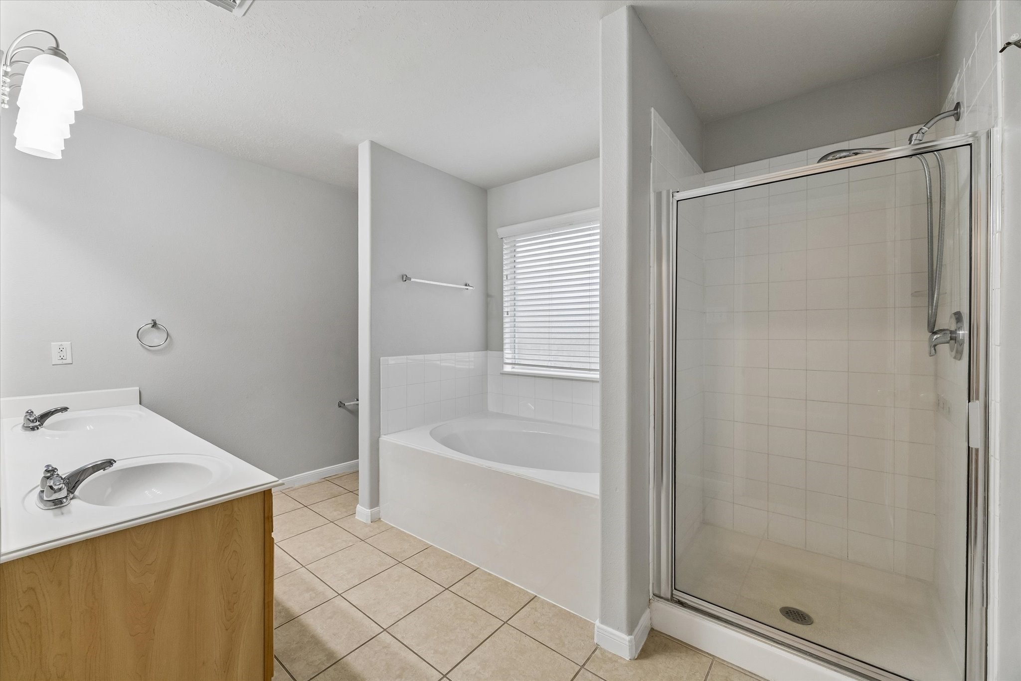 15203 Green Whisper Drive Property Photo 16