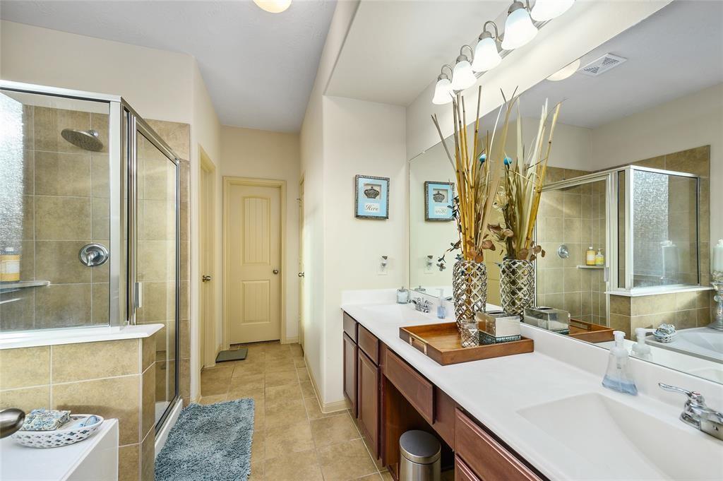 2314 Terracina Court Property Photo 17